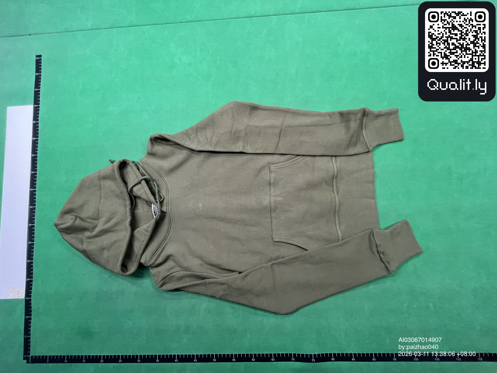 Hoodie — QC-Foto 3 von 4
