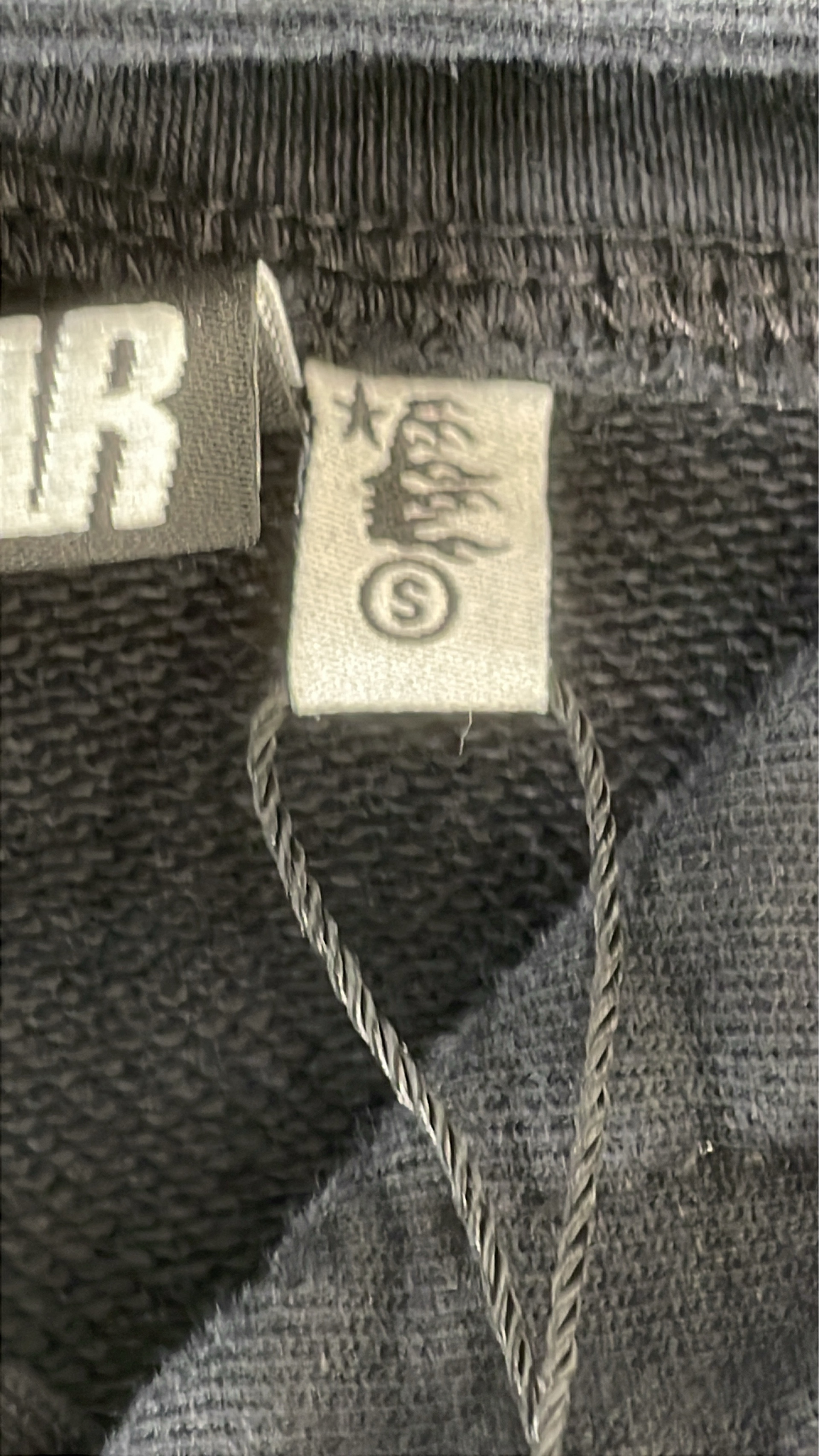 Hoodie QC photo 1 of 257