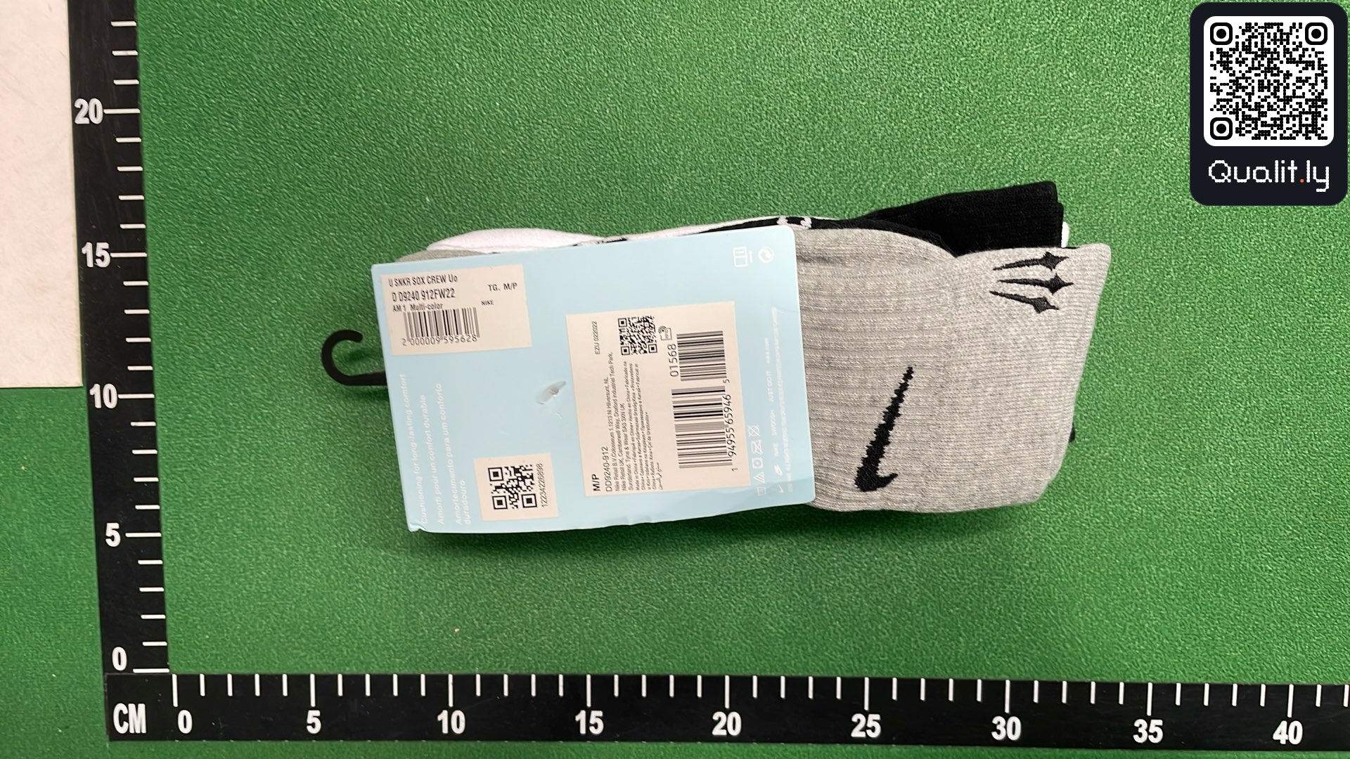 Socks QC photo 2 of 3