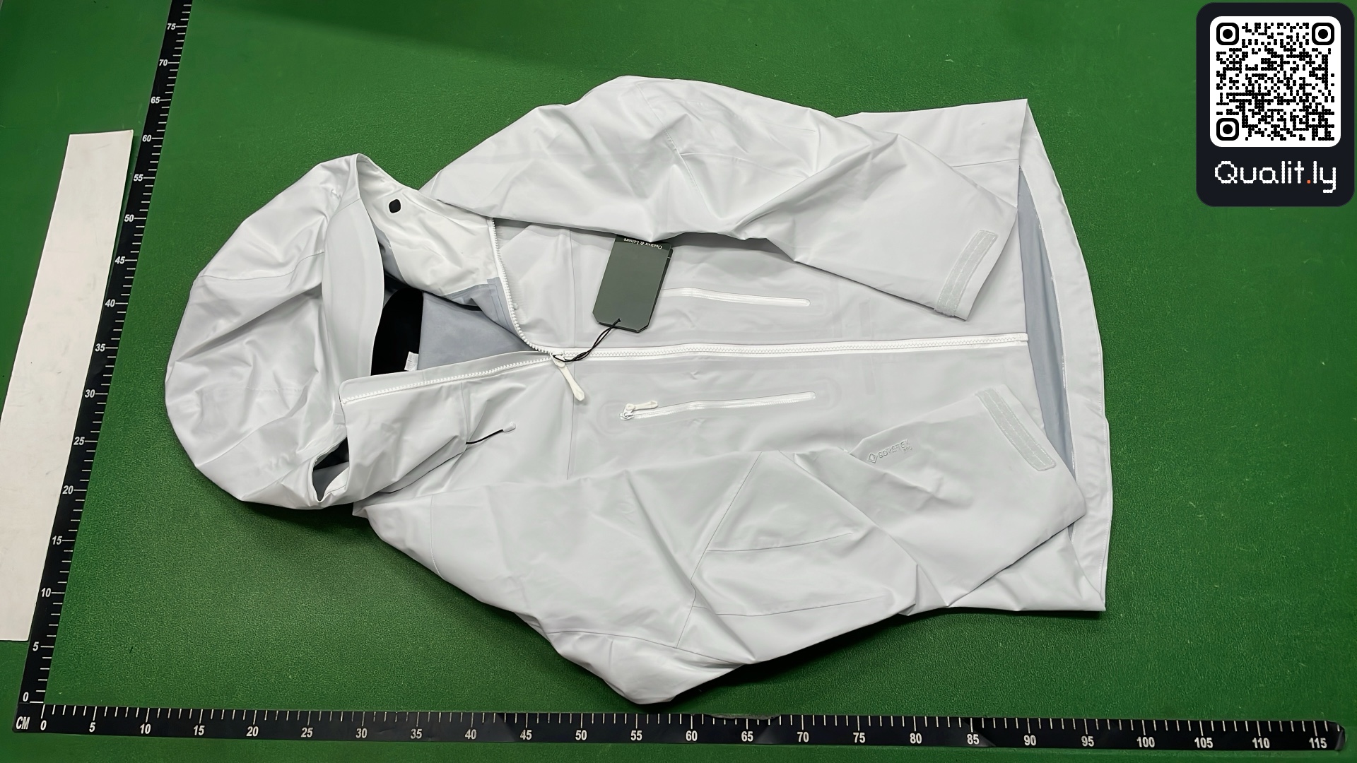 Veste — photo QC 2 sur 4