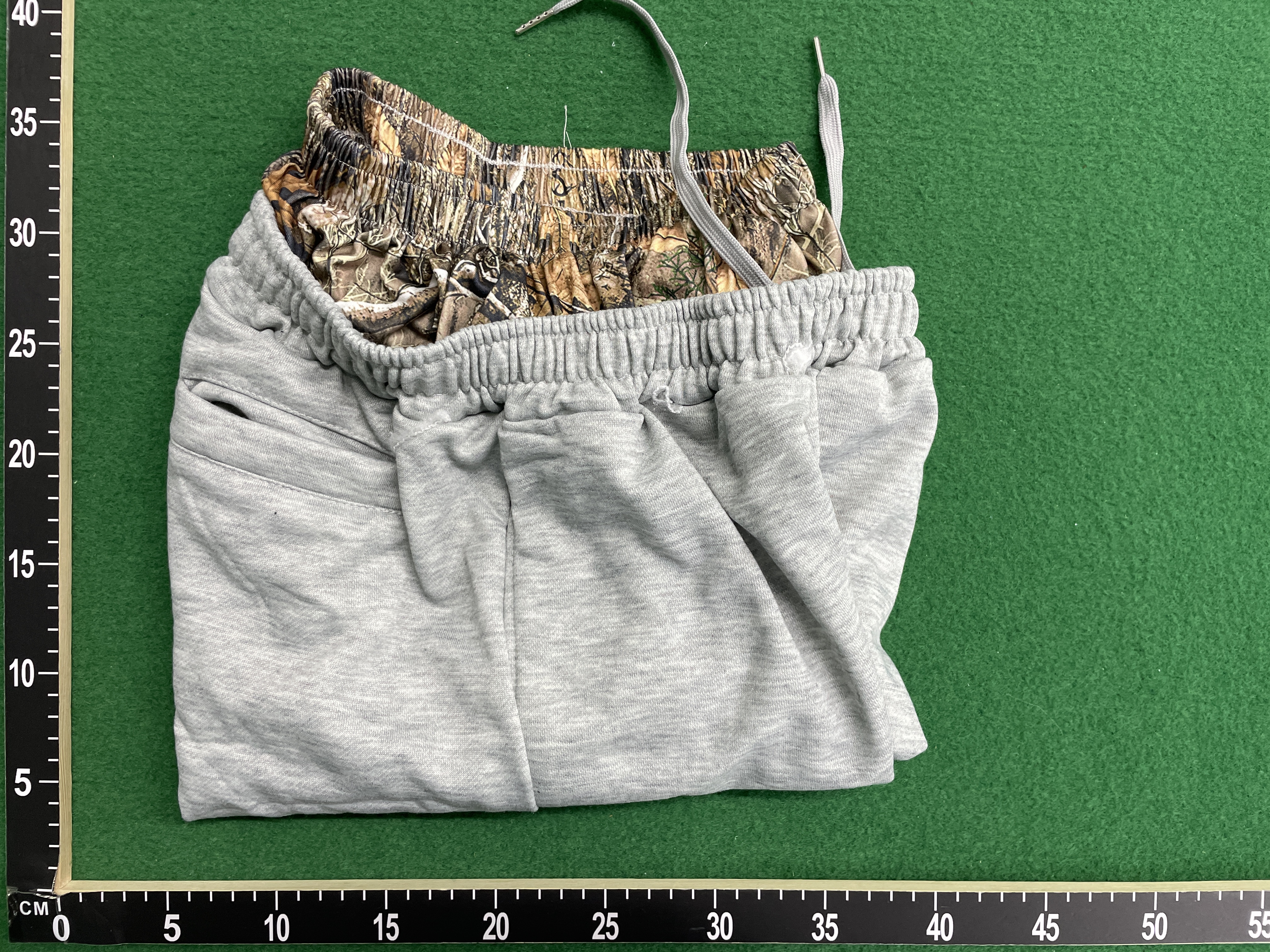 短裤 QC 照片 1 / 6