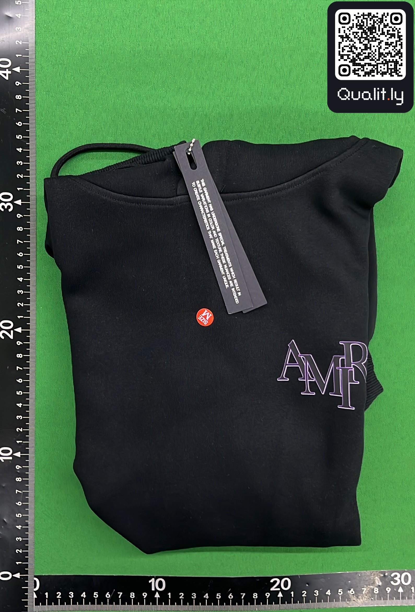 Hoodie QC photo 1 of 8