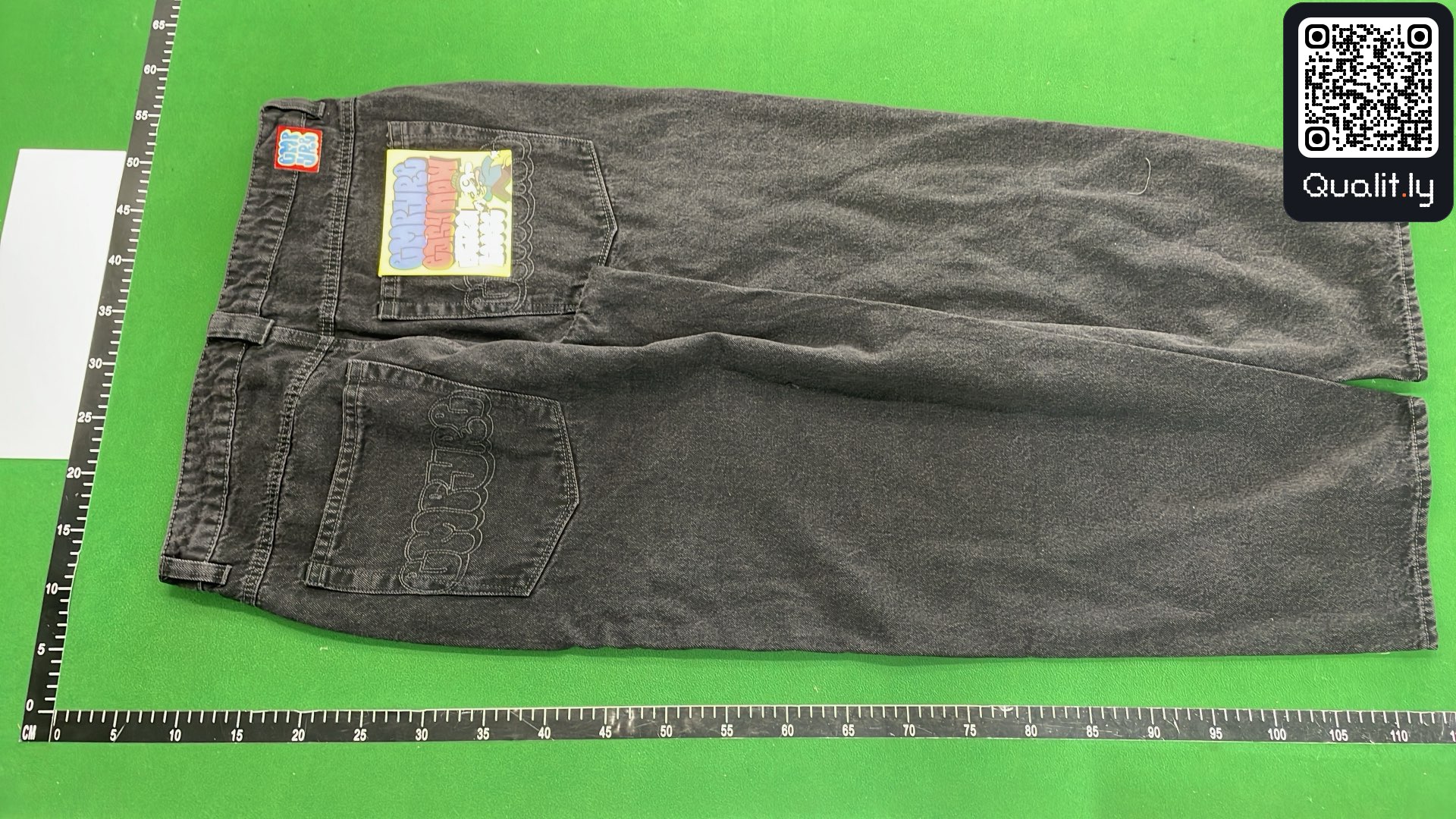 Jeans — QC-foto 3 av 46