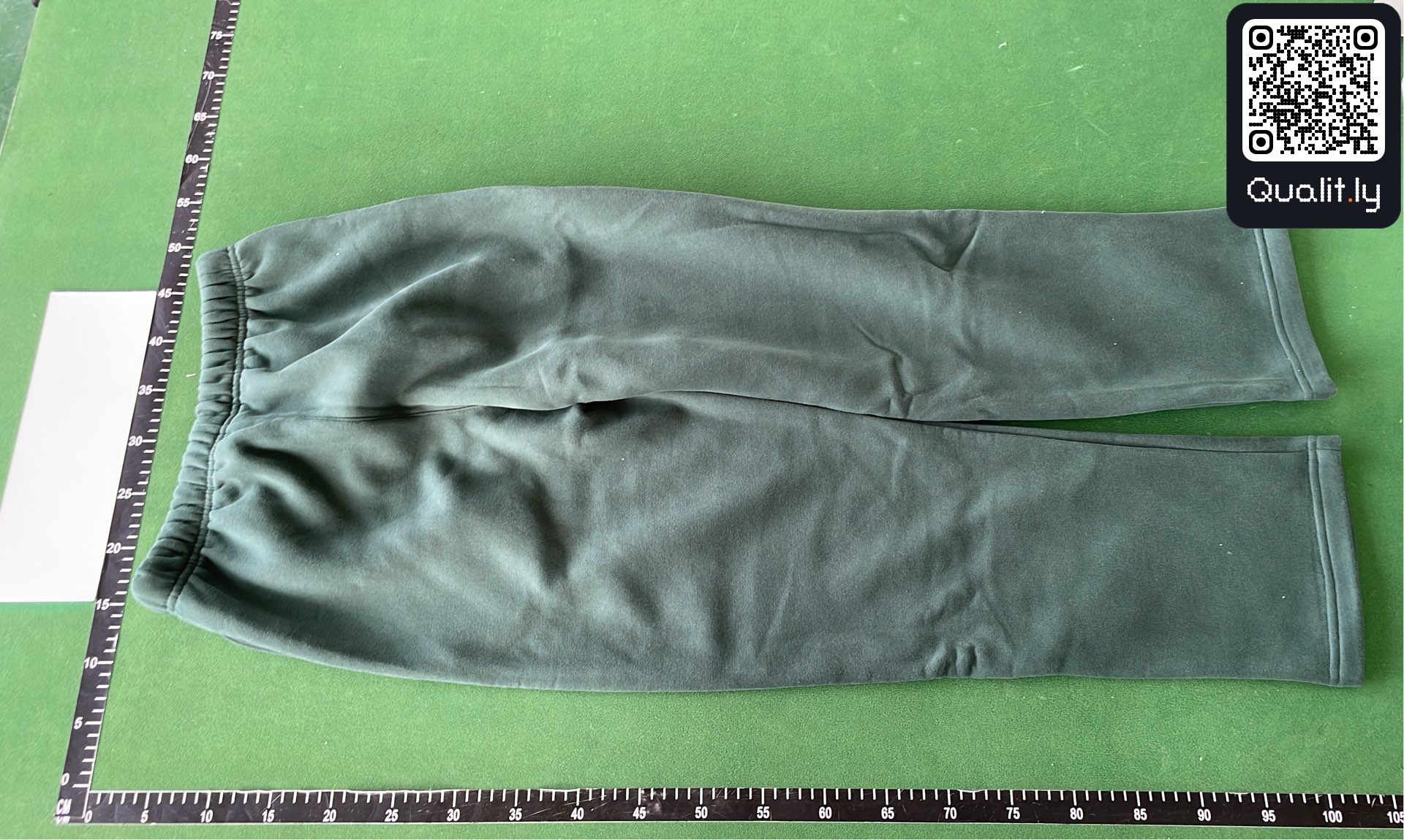 长裤 QC 照片 3 / 38