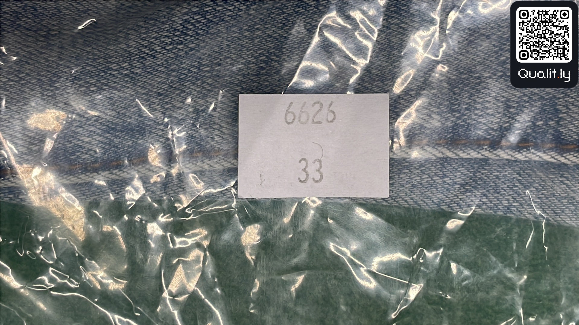 Jeans QC photo 1 of 4