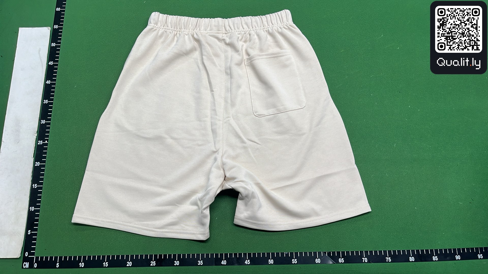 Shorts — QC-foto 3 av 44