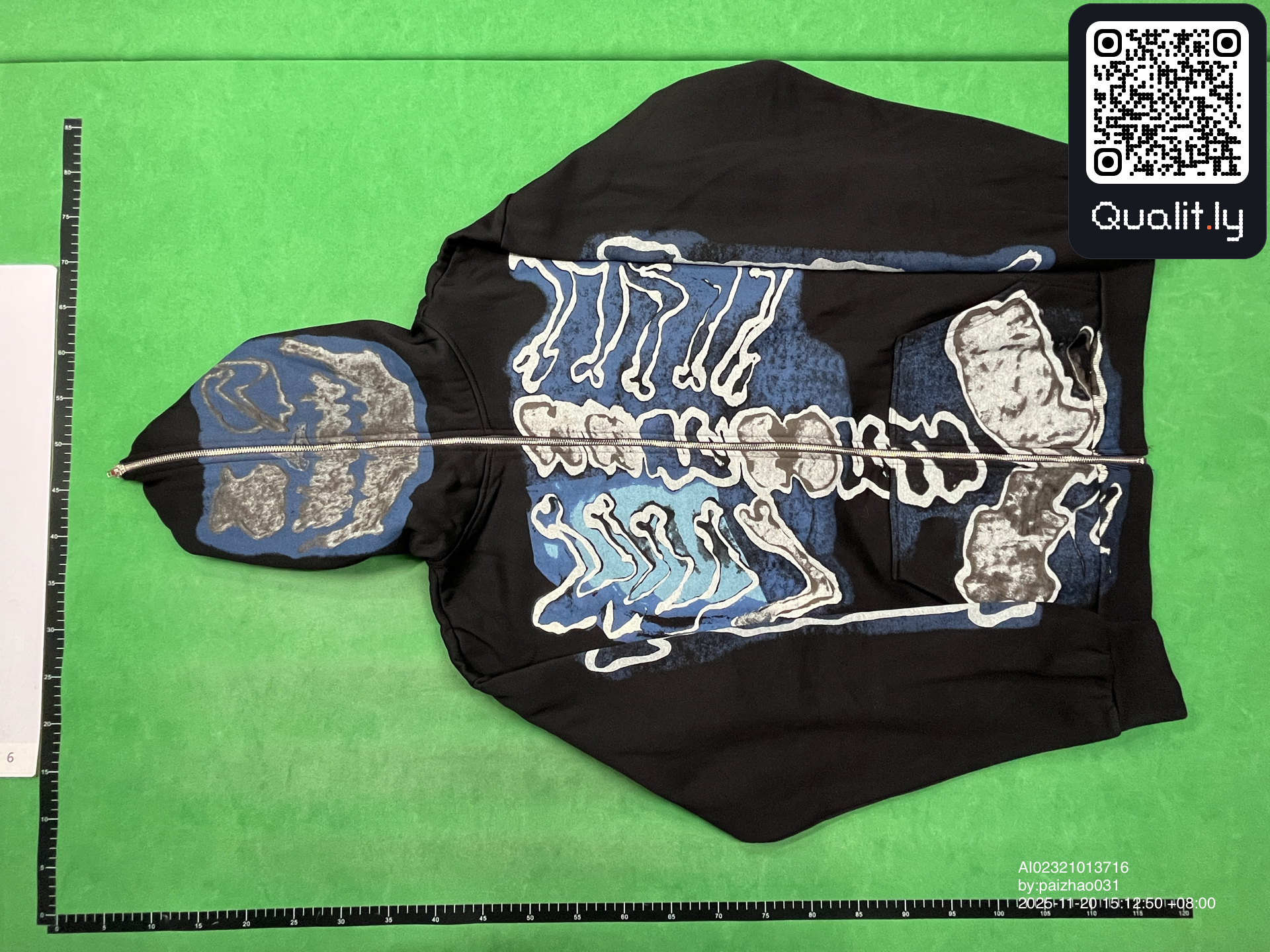 Sudadera con capucha — foto QC 3 de 8