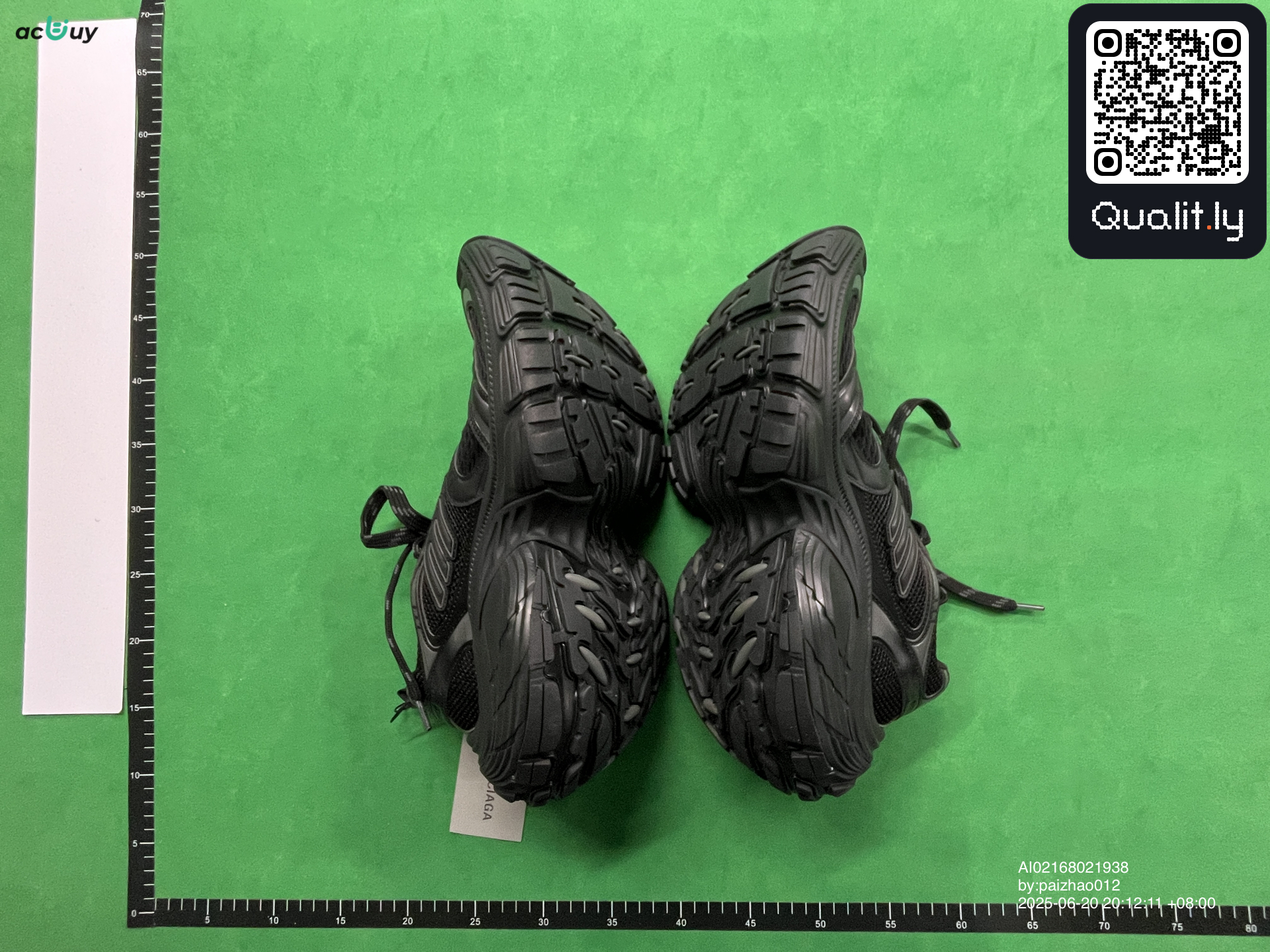 Pantofi sport — fotografie QC 3 din 6
