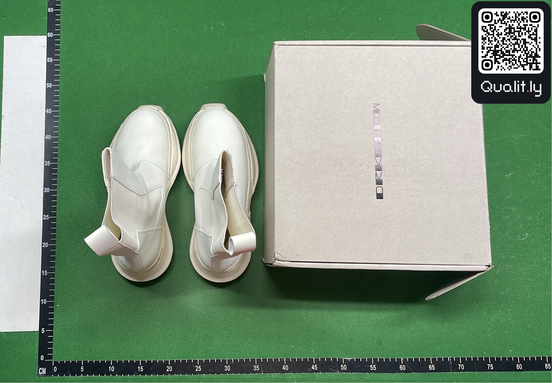 Boots QC photo 1 of 6