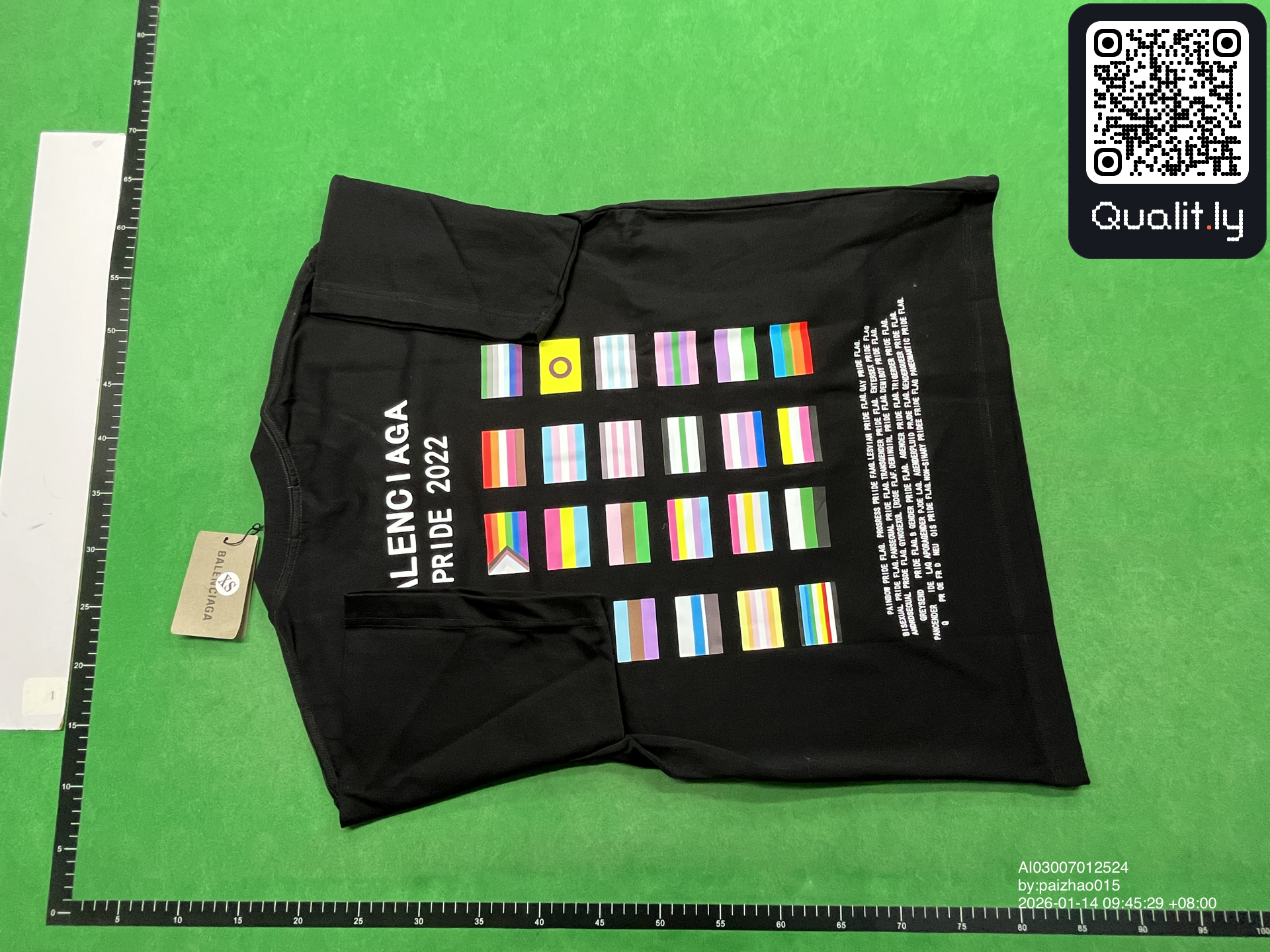 Camiseta — foto QC 2 de 4