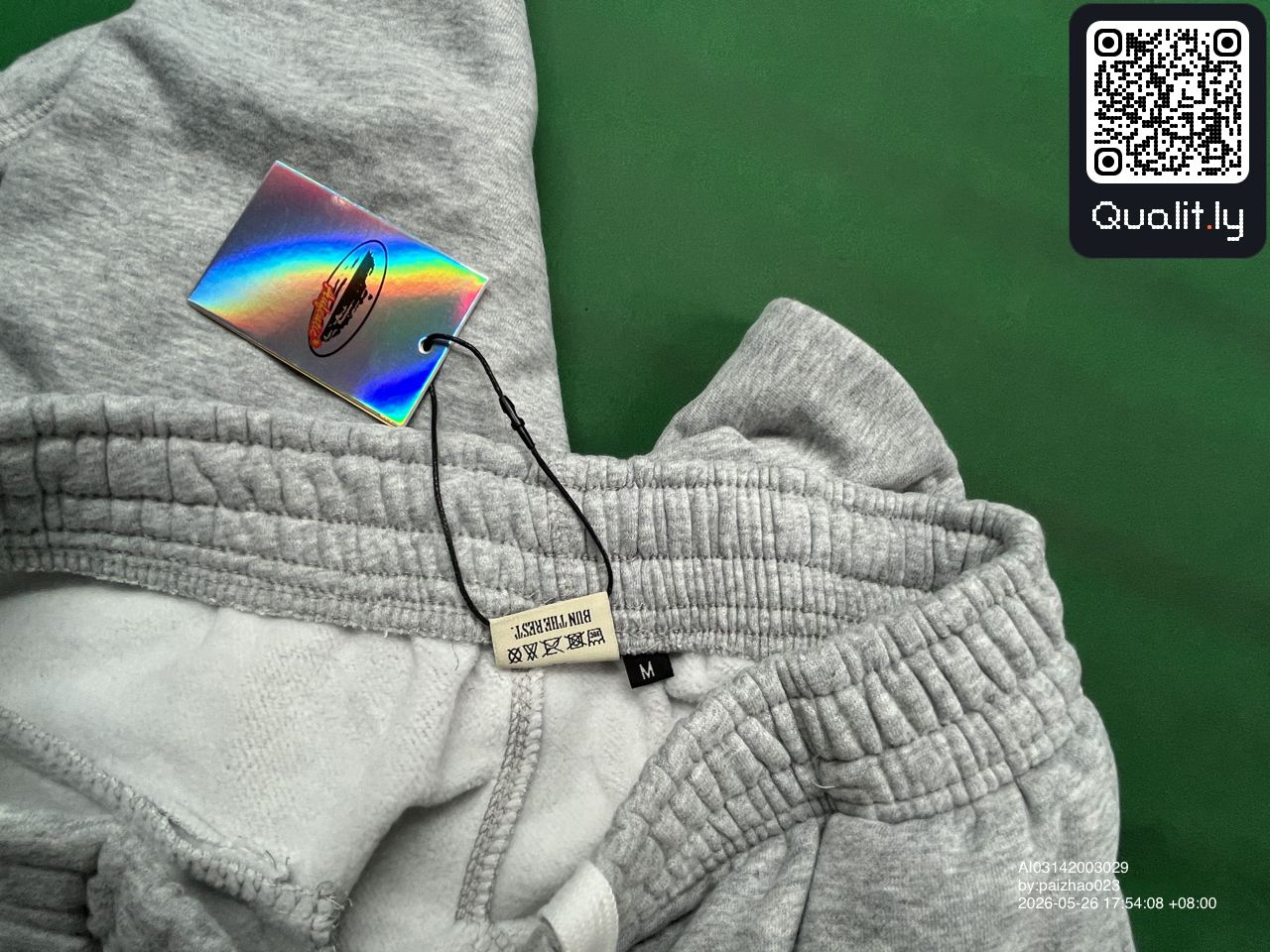 Shorts QC photo 1 of 82