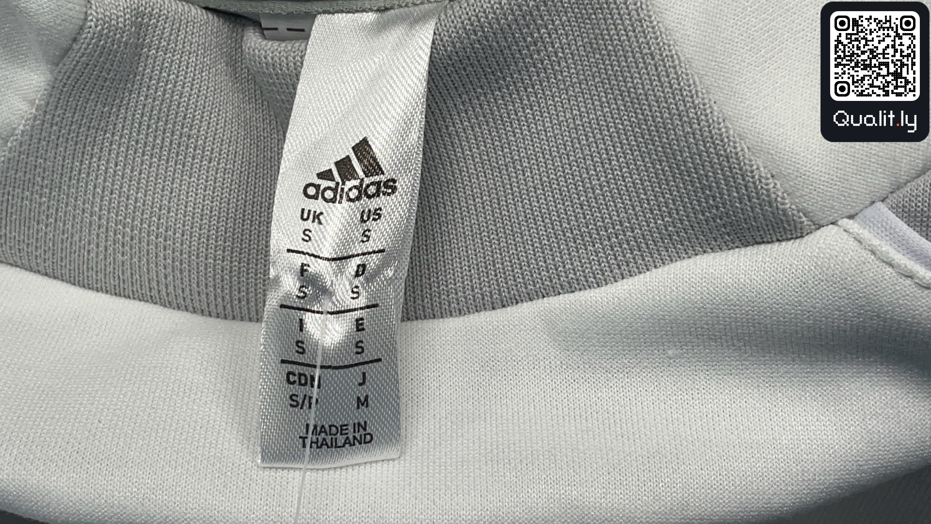 Sweatshirt — QC-foto 1 av 5