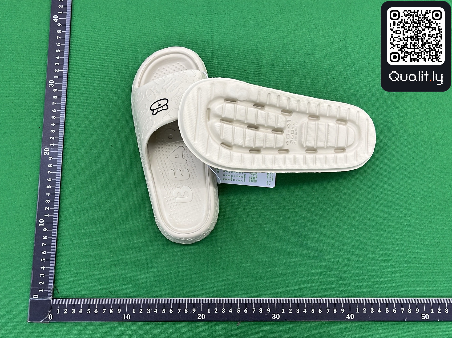 拖鞋 QC 照片 2 / 12