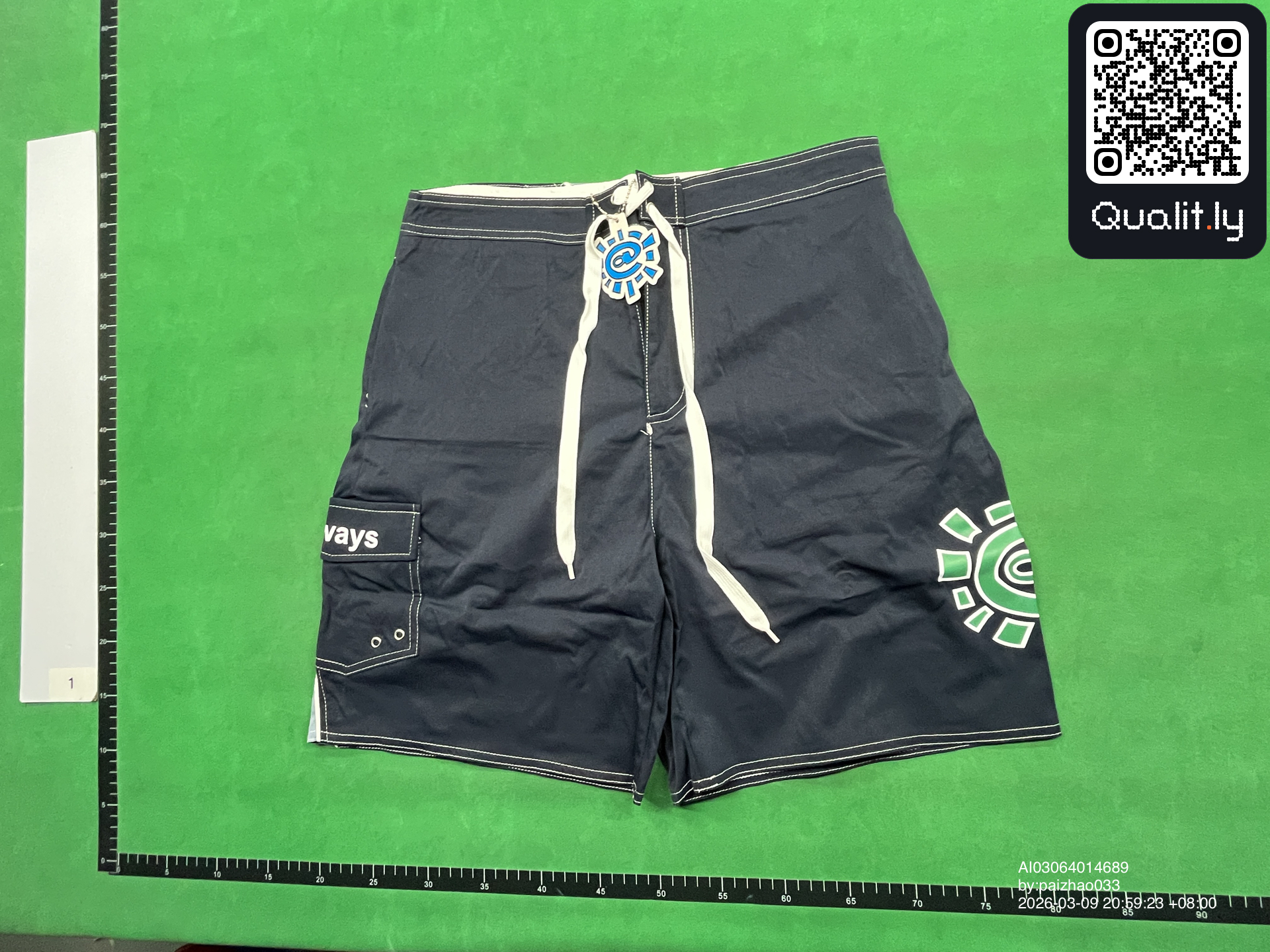 Shorts QC photo 3 of 14