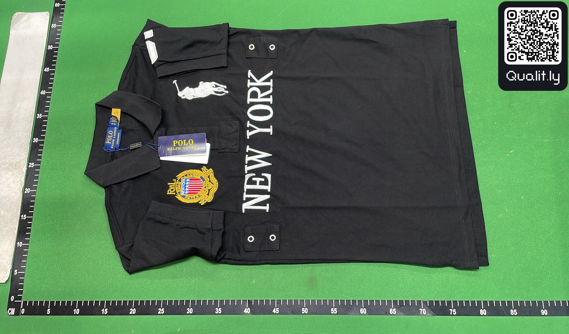 Tricou — fotografie QC 2 din 12