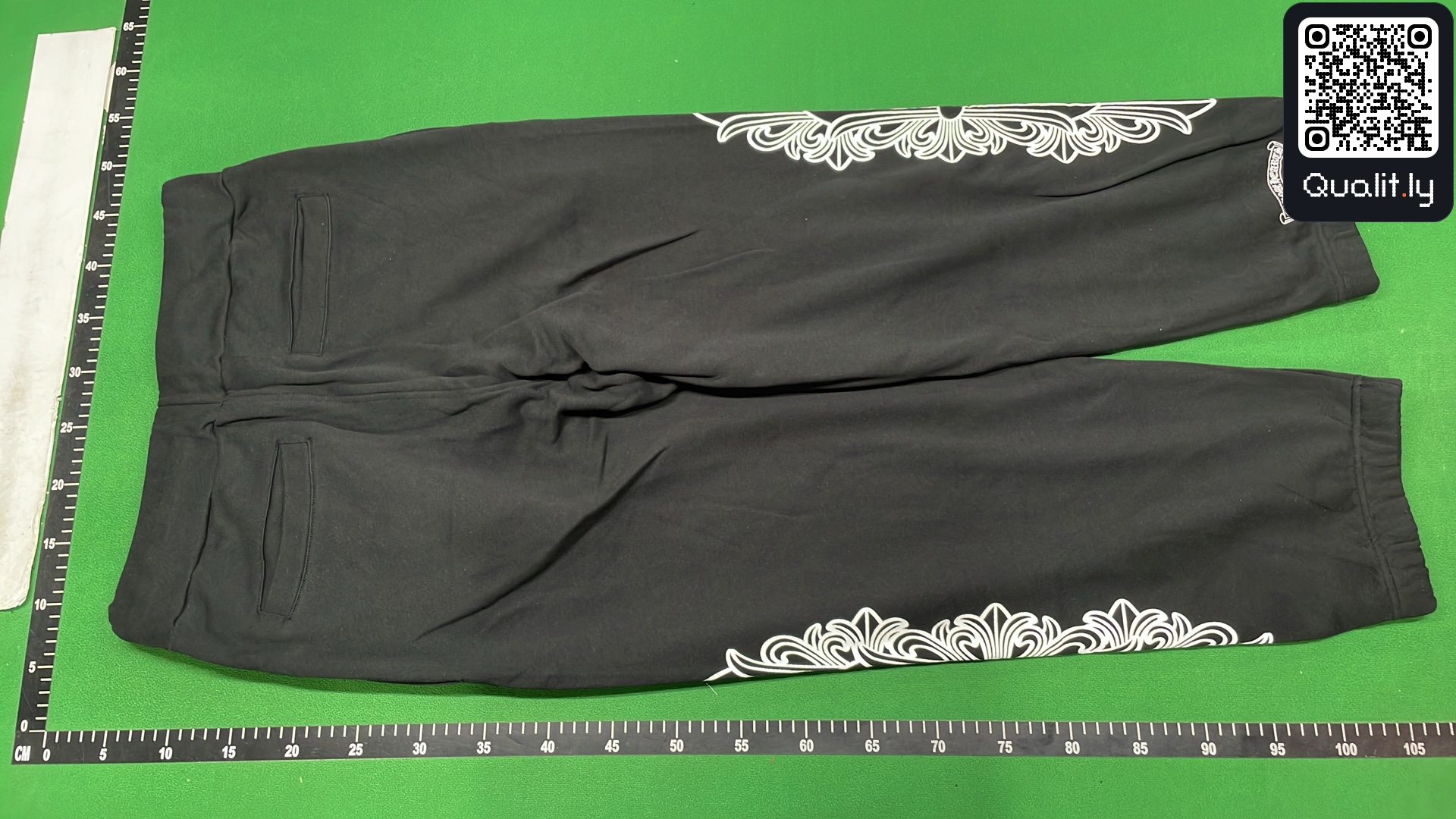 Pants QC photo 3 of 16