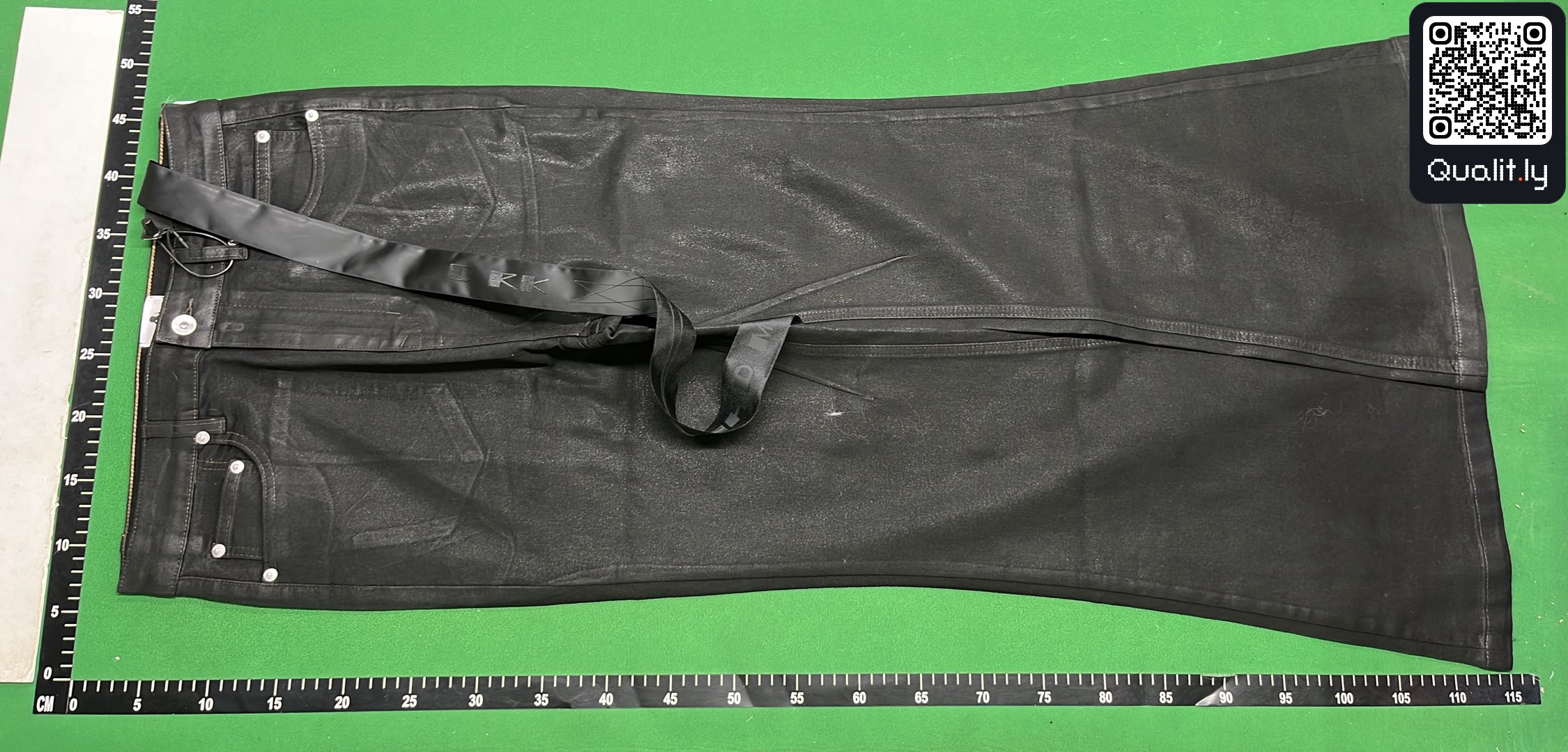 Jeans — QC-Foto 2 von 12