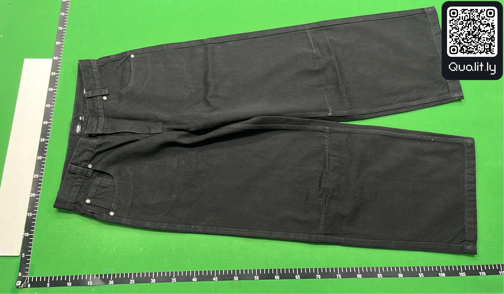 Jeans — QC-foto 2 av 12