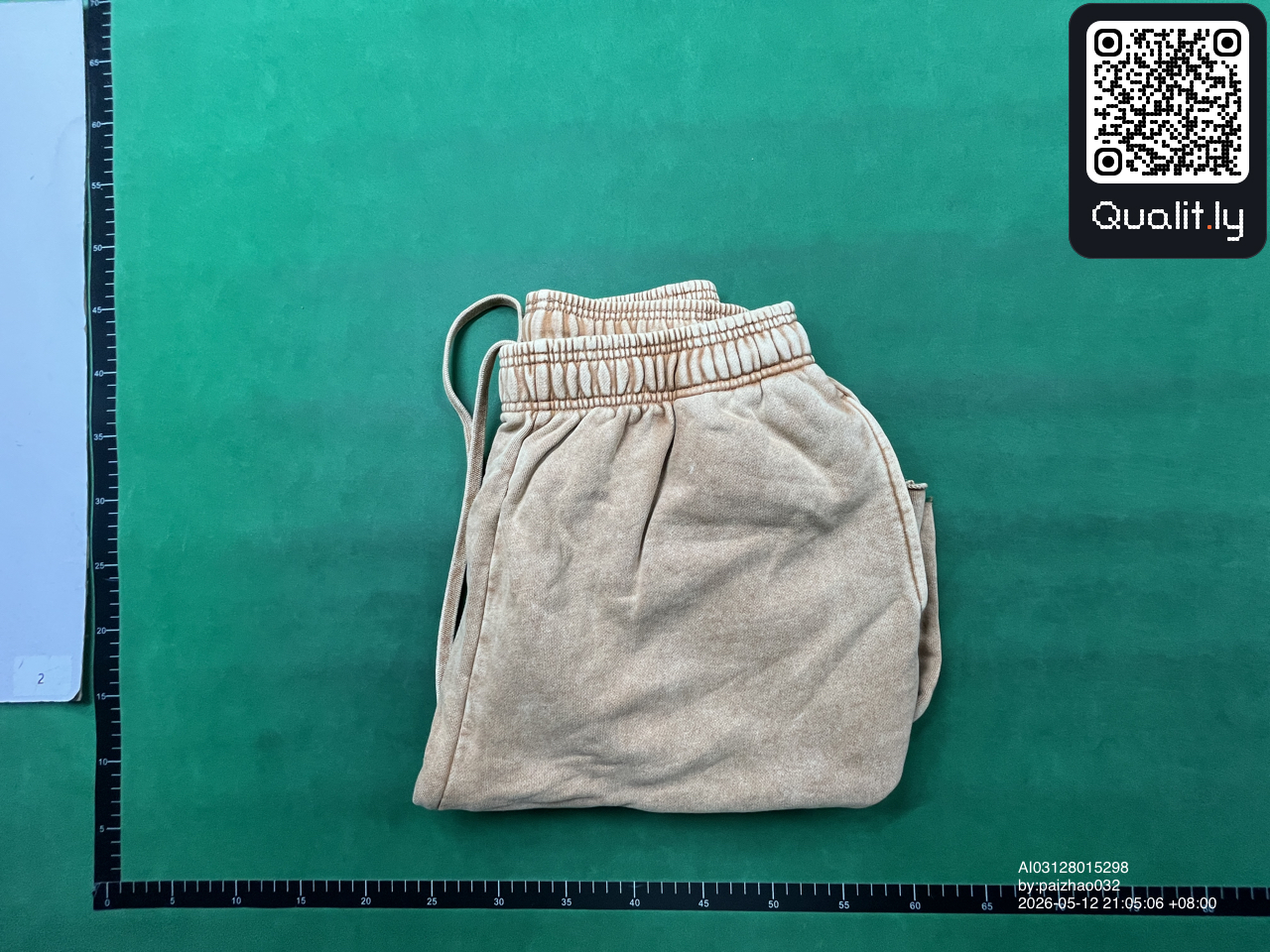 Shorts QC photo 3 of 26