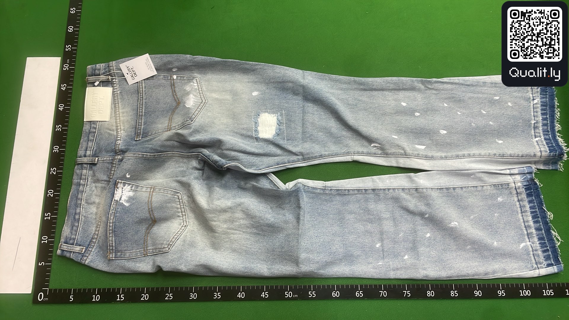 Jeans QC photo 3 of 869