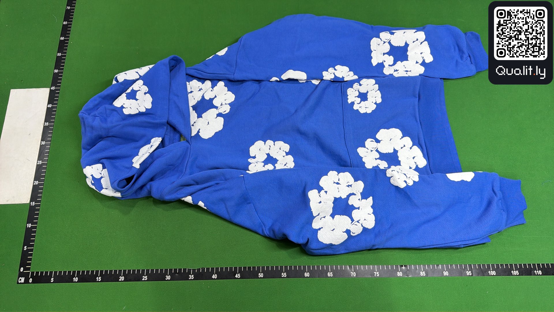 Sweat à capuche — photo QC 2 sur 332