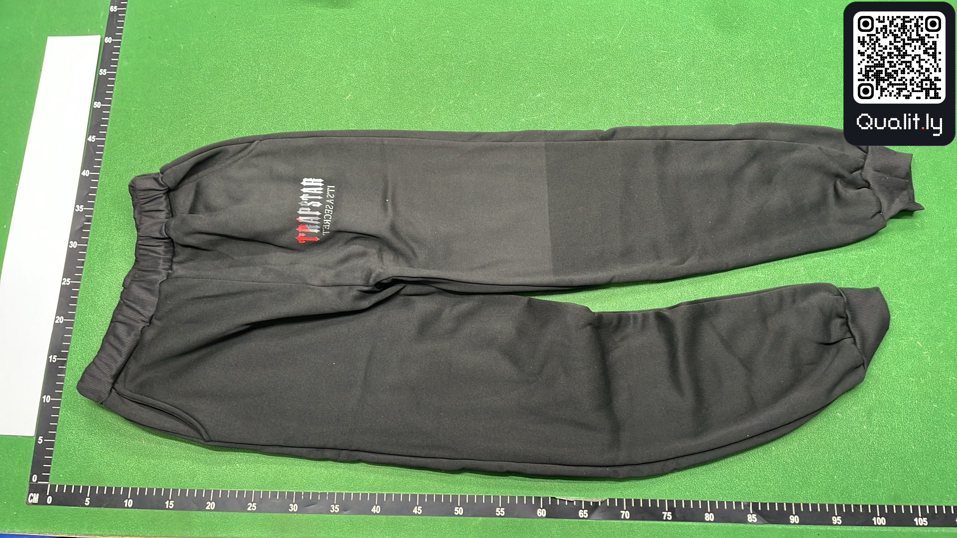 Hoodie — QC-foto 3 av 43