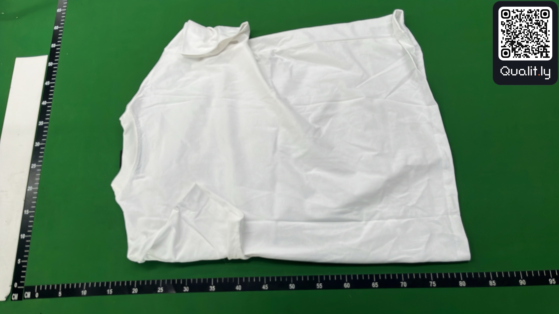 T-shirt — QC-foto 2 av 17