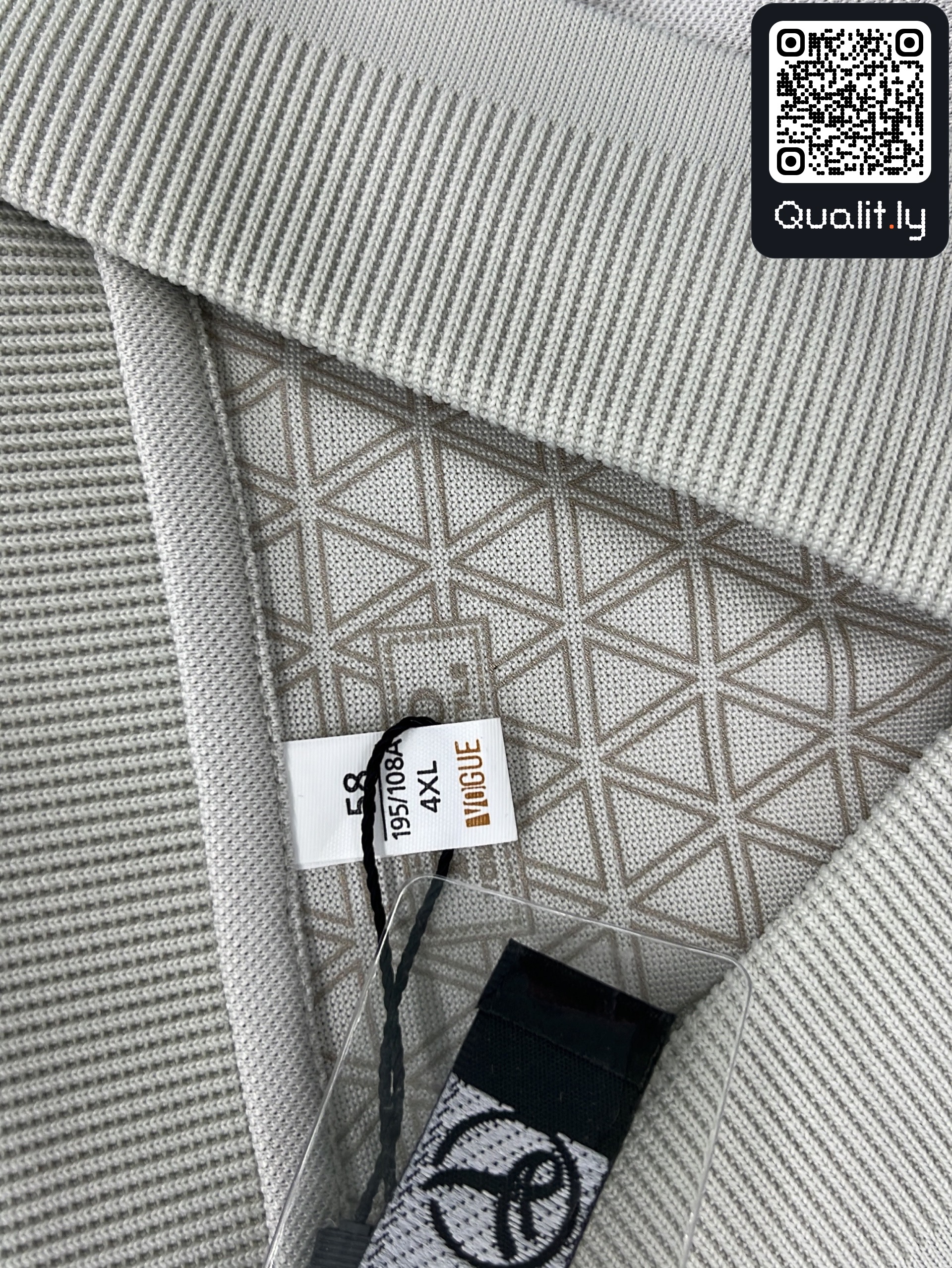 T恤 QC 照片 2 / 4