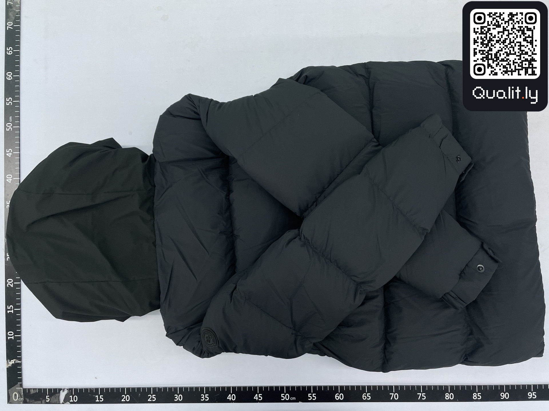 Jacket QC photo 2 of 41