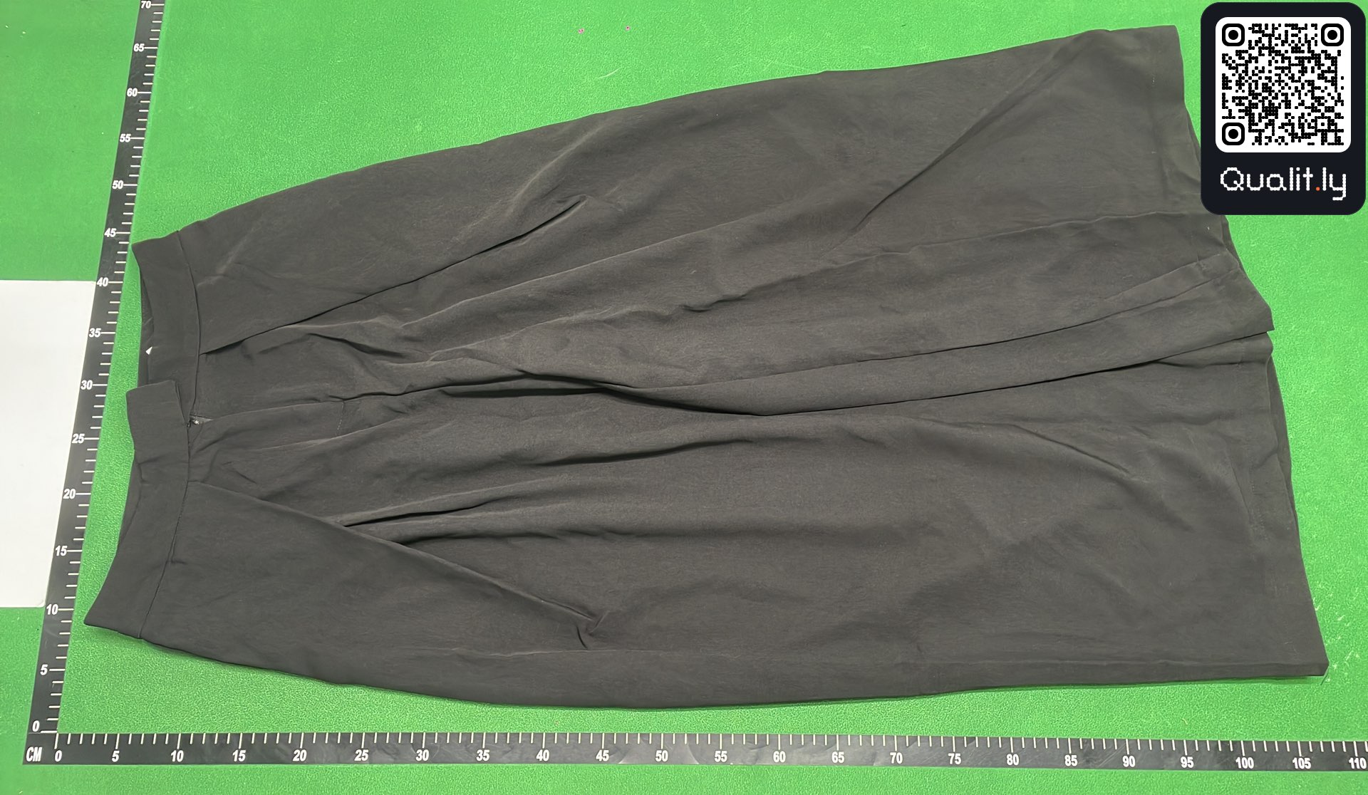 Pants QC photo 2 of 4