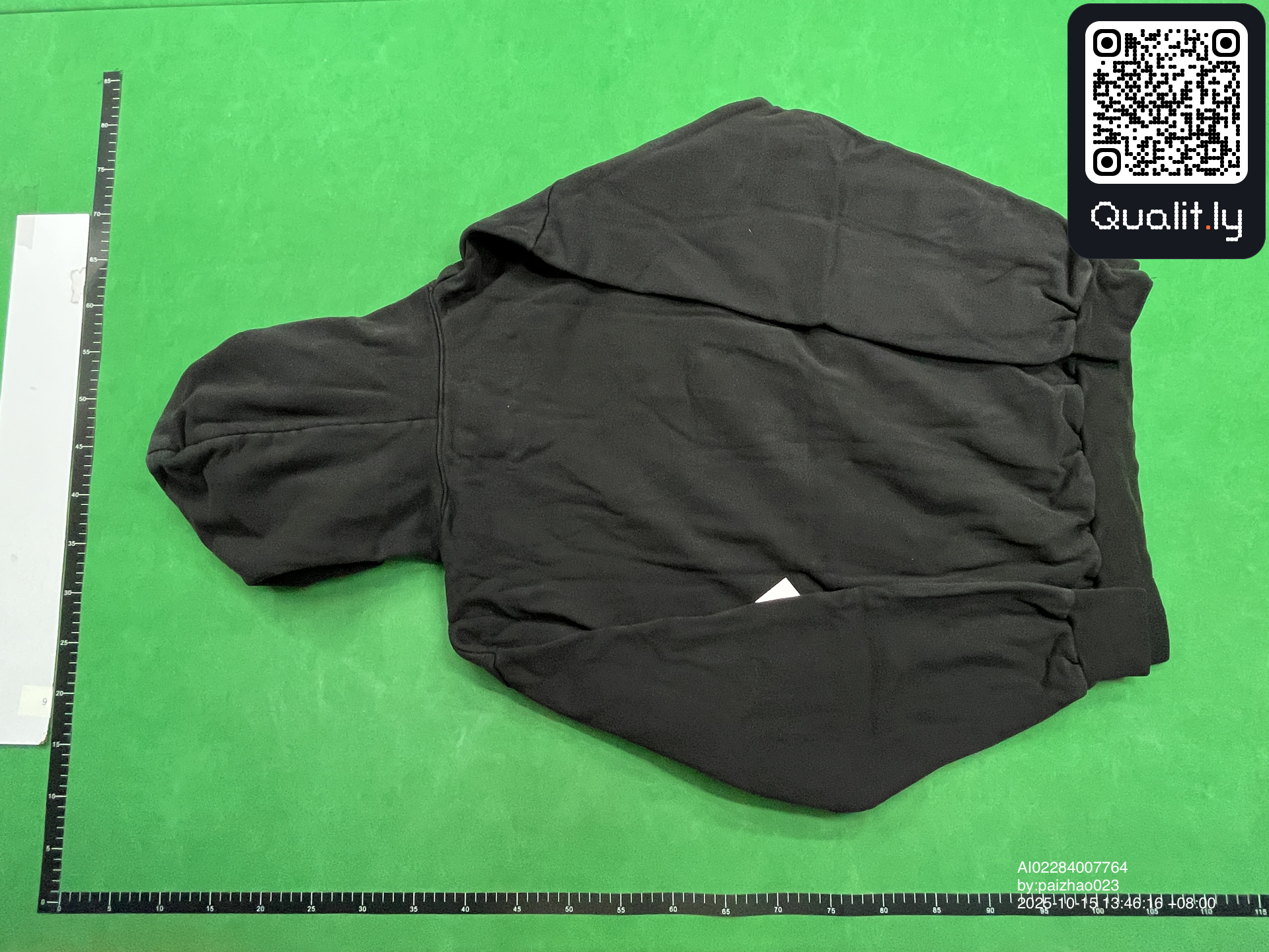 Hoodie — QC-foto 2 van 24