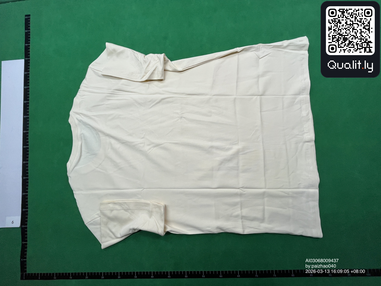 T-shirt — photo QC 3 sur 10