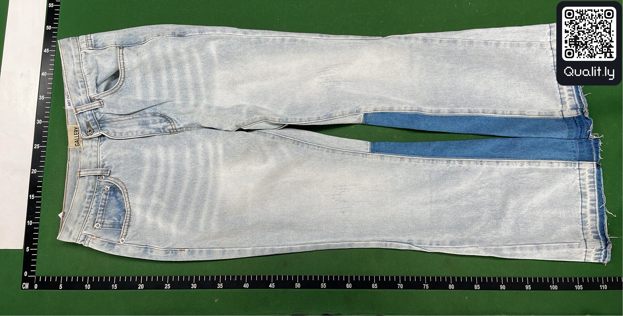Jeans — foto QC 2 di 270