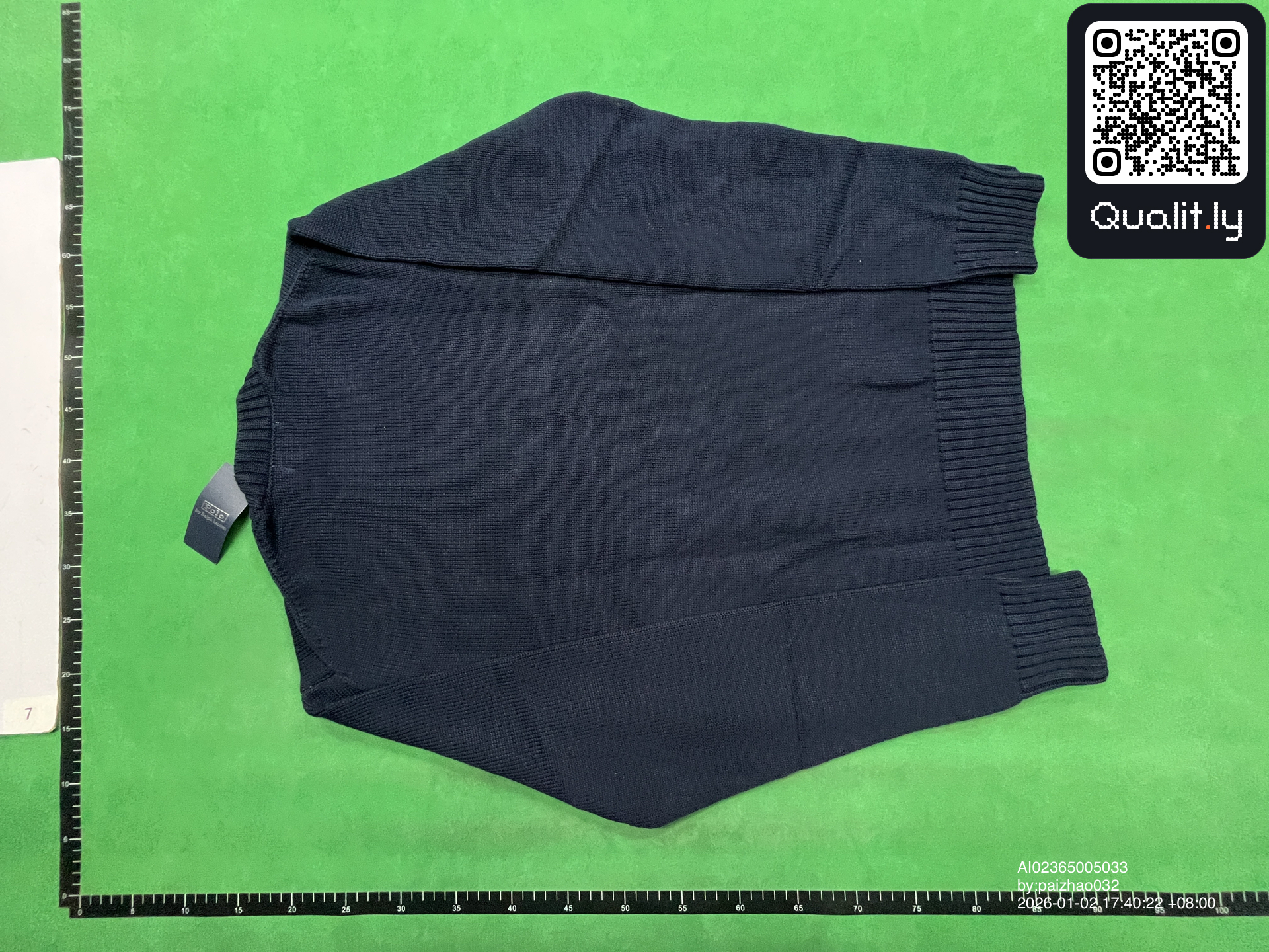 毛衣 QC 照片 2 / 4