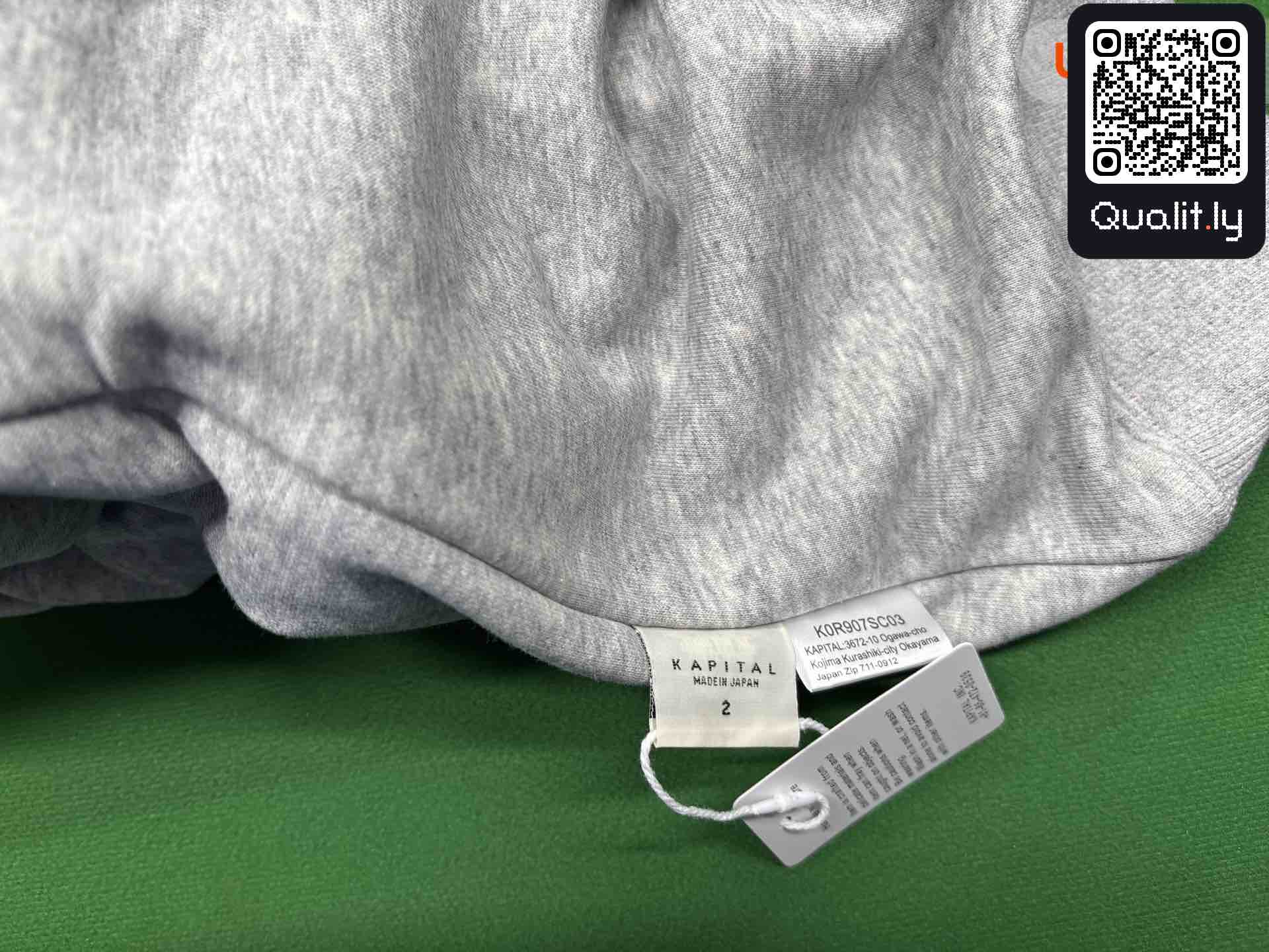 Bluza — zdjęcie QC 1 z 4