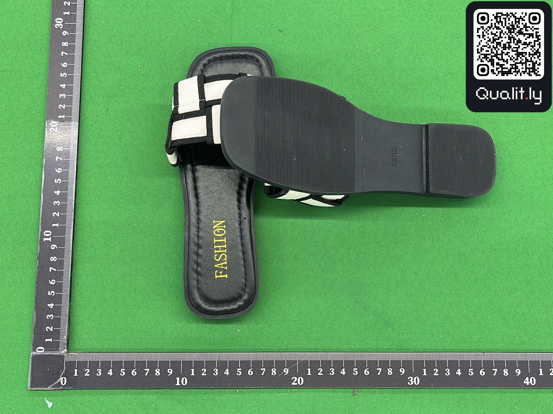Klapki — zdjęcie QC 3 z 6