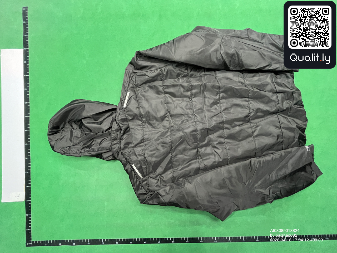 夹克 QC 照片 2 / 30