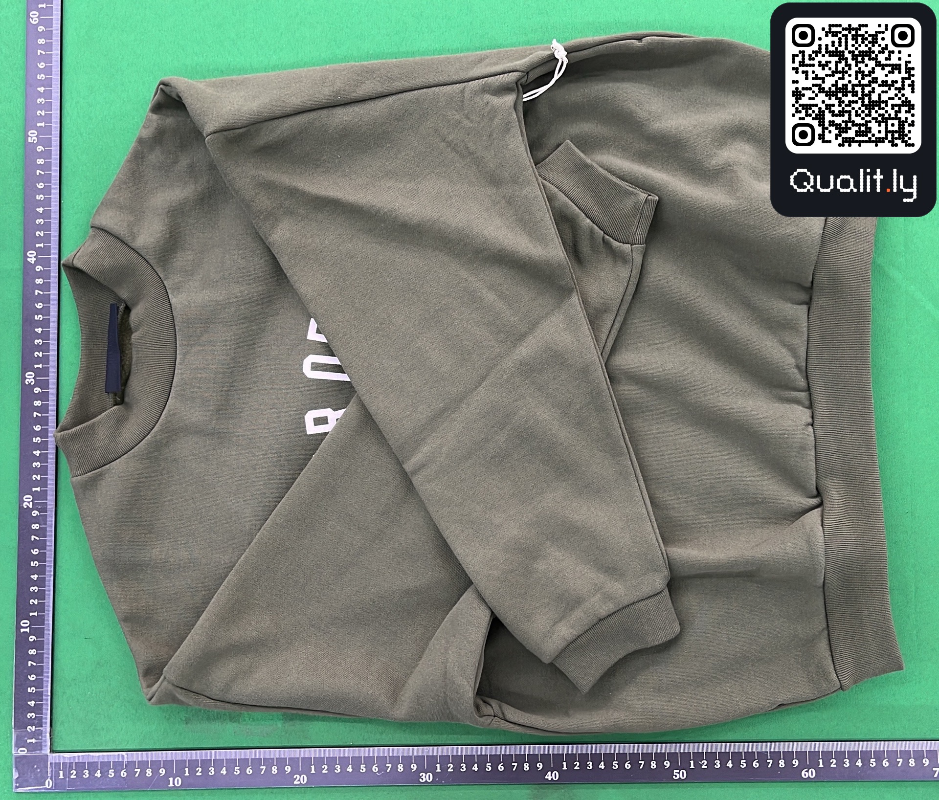 Sweater — QC-foto 2 van 40