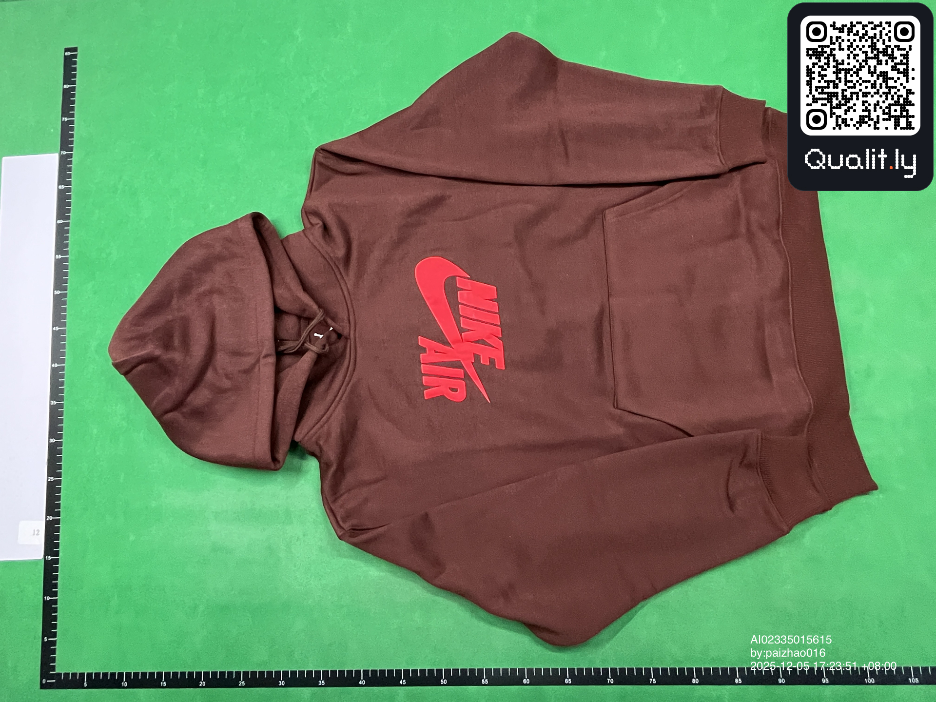 Bluza z kapturem — zdjęcie QC 3 z 12