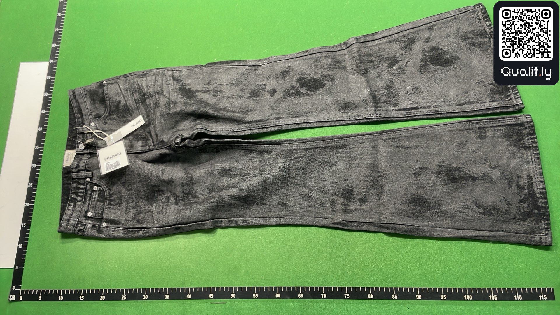 Jeans QC photo 2 of 14