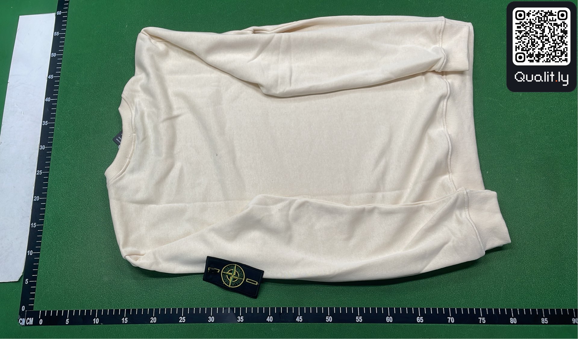 毛衣 QC 照片 3 / 4