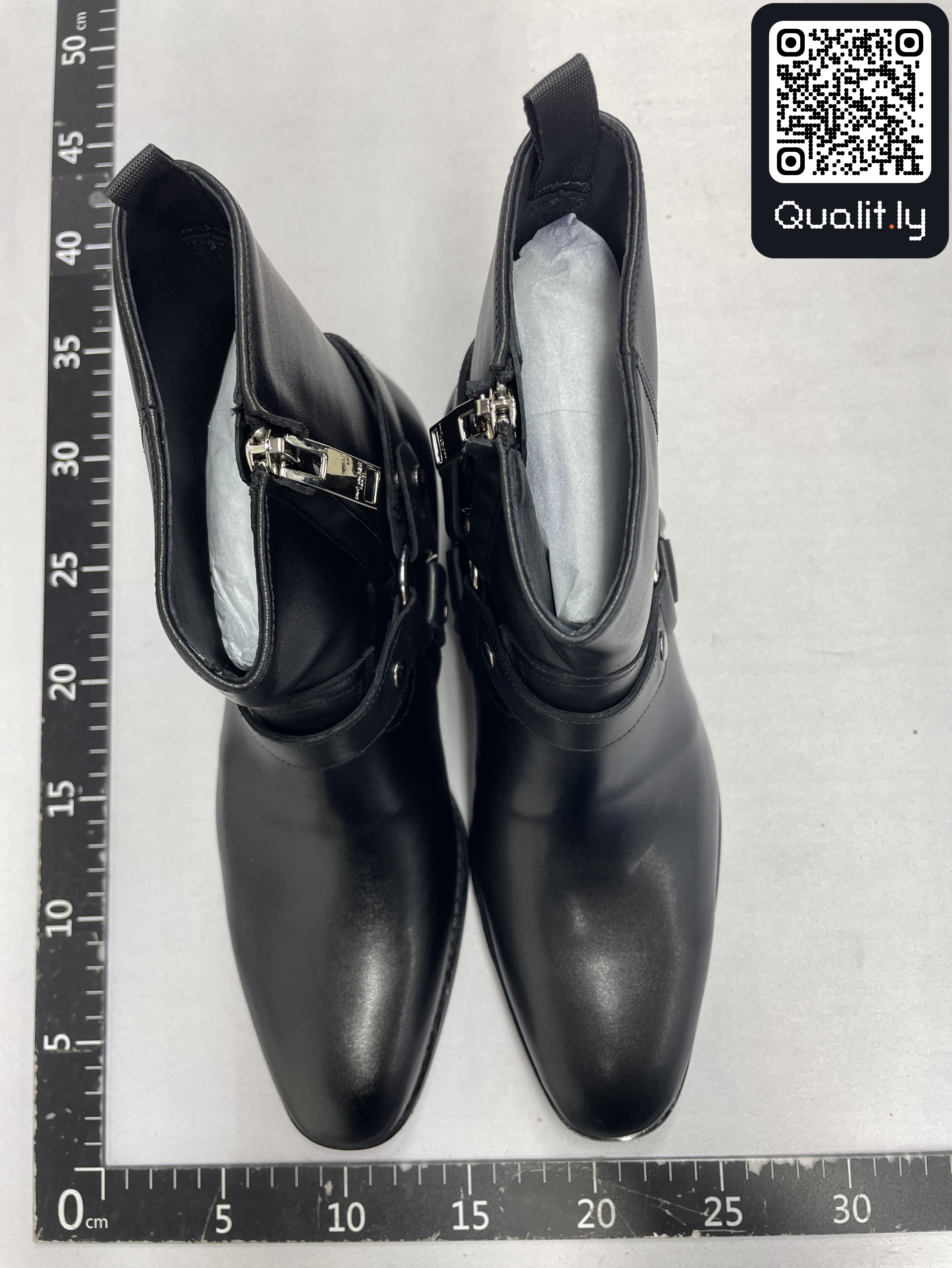 靴子 QC 照片 1 / 69