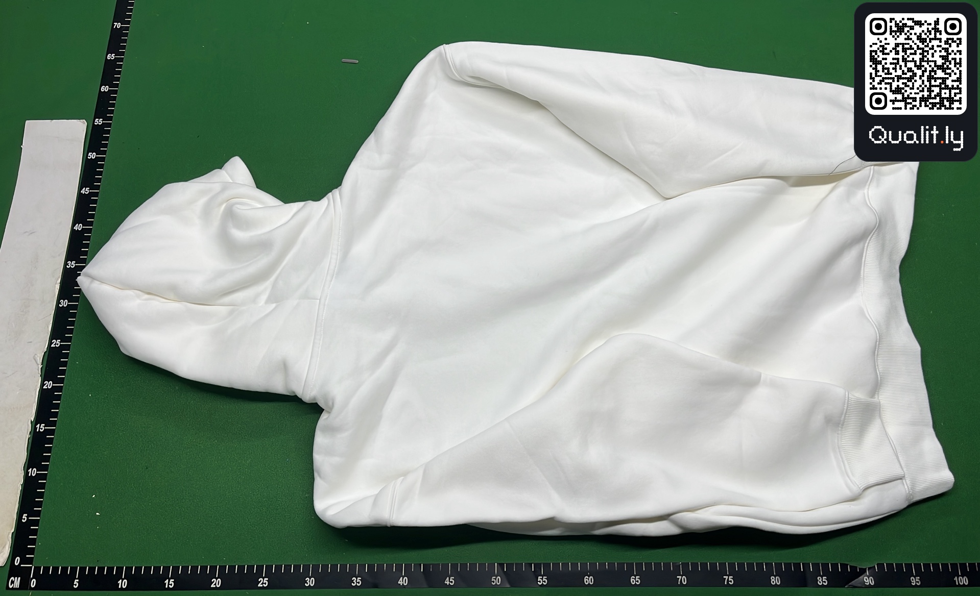 Hanorac cu glugă — fotografie QC 3 din 50