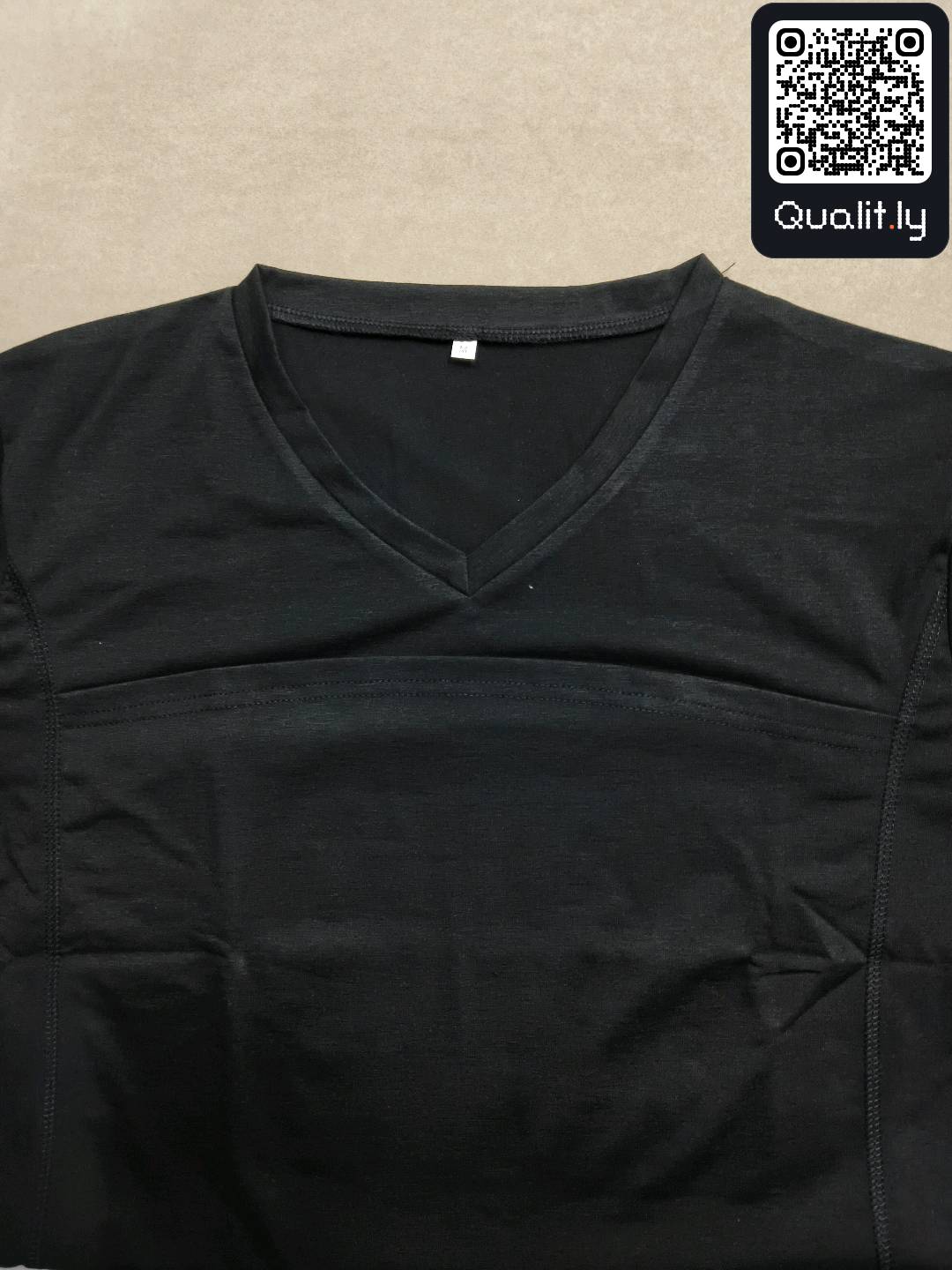 T-shirt — photo QC 3 sur 10