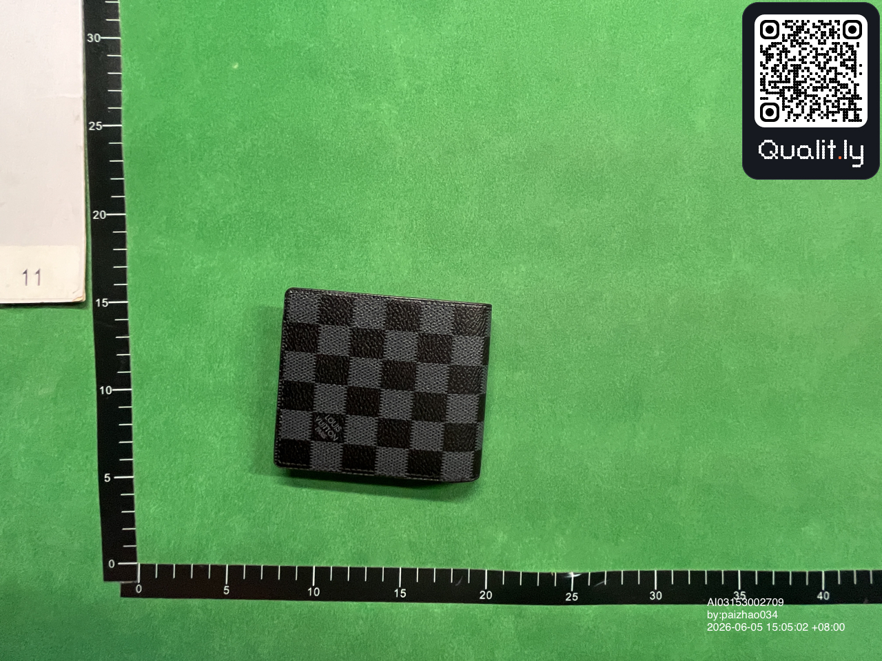 Portefeuille — photo QC 2 sur 3