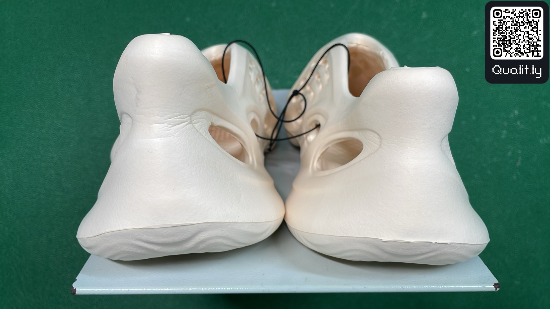 Chinelos — foto QC 3 de 37