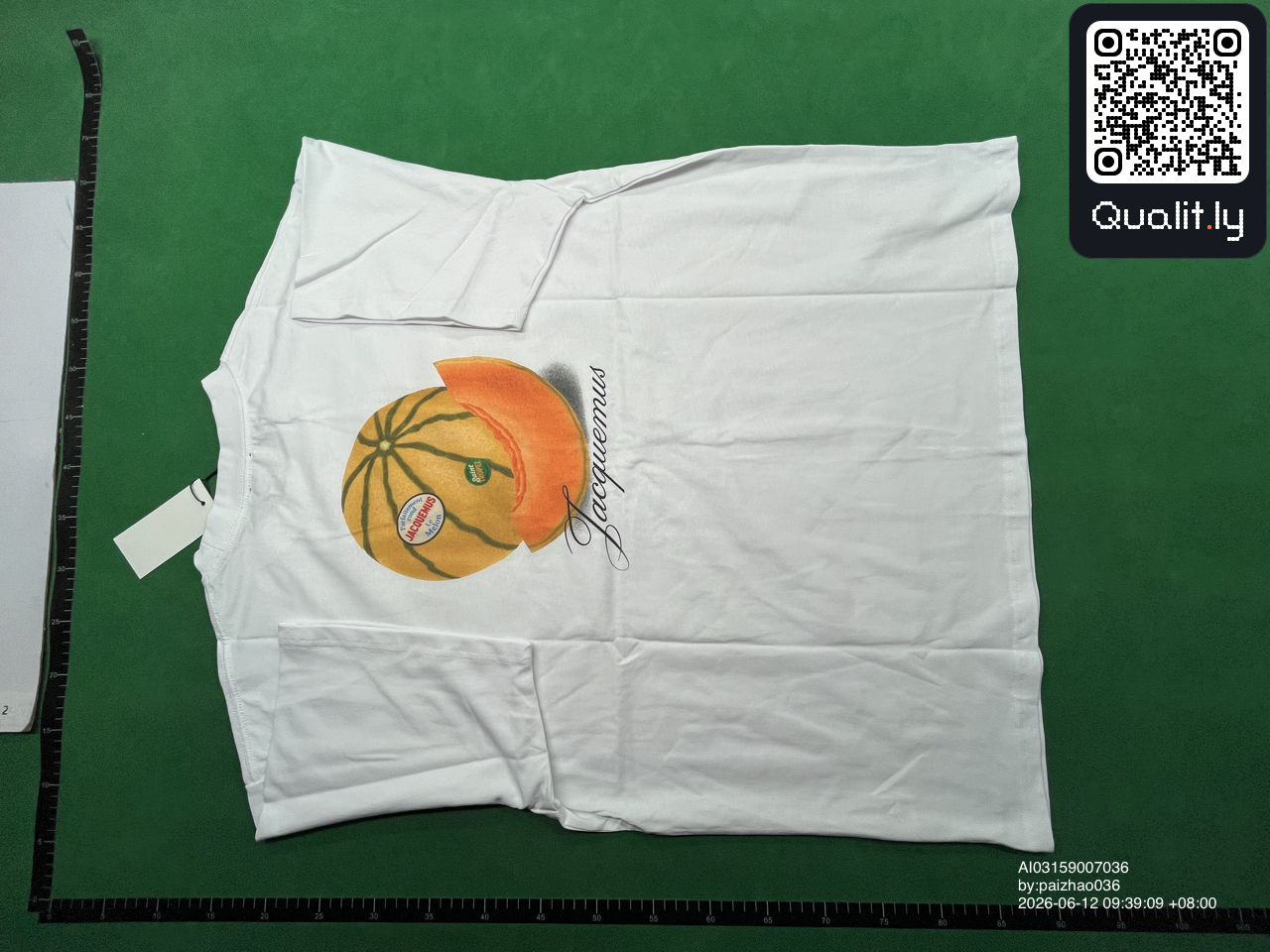 T-shirt — foto QC 3 de 22