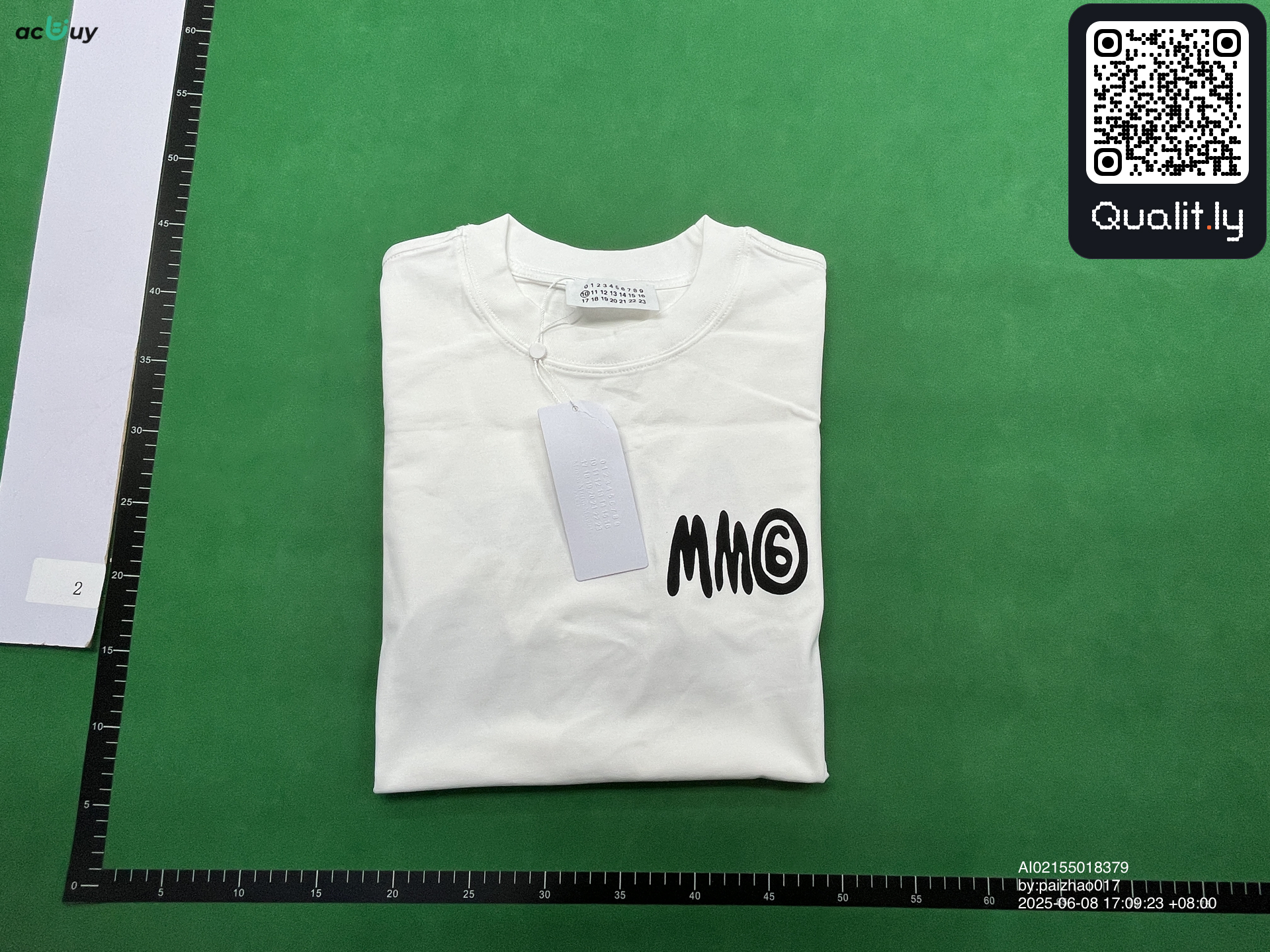 T-Shirt — QC-Foto 1 von 4
