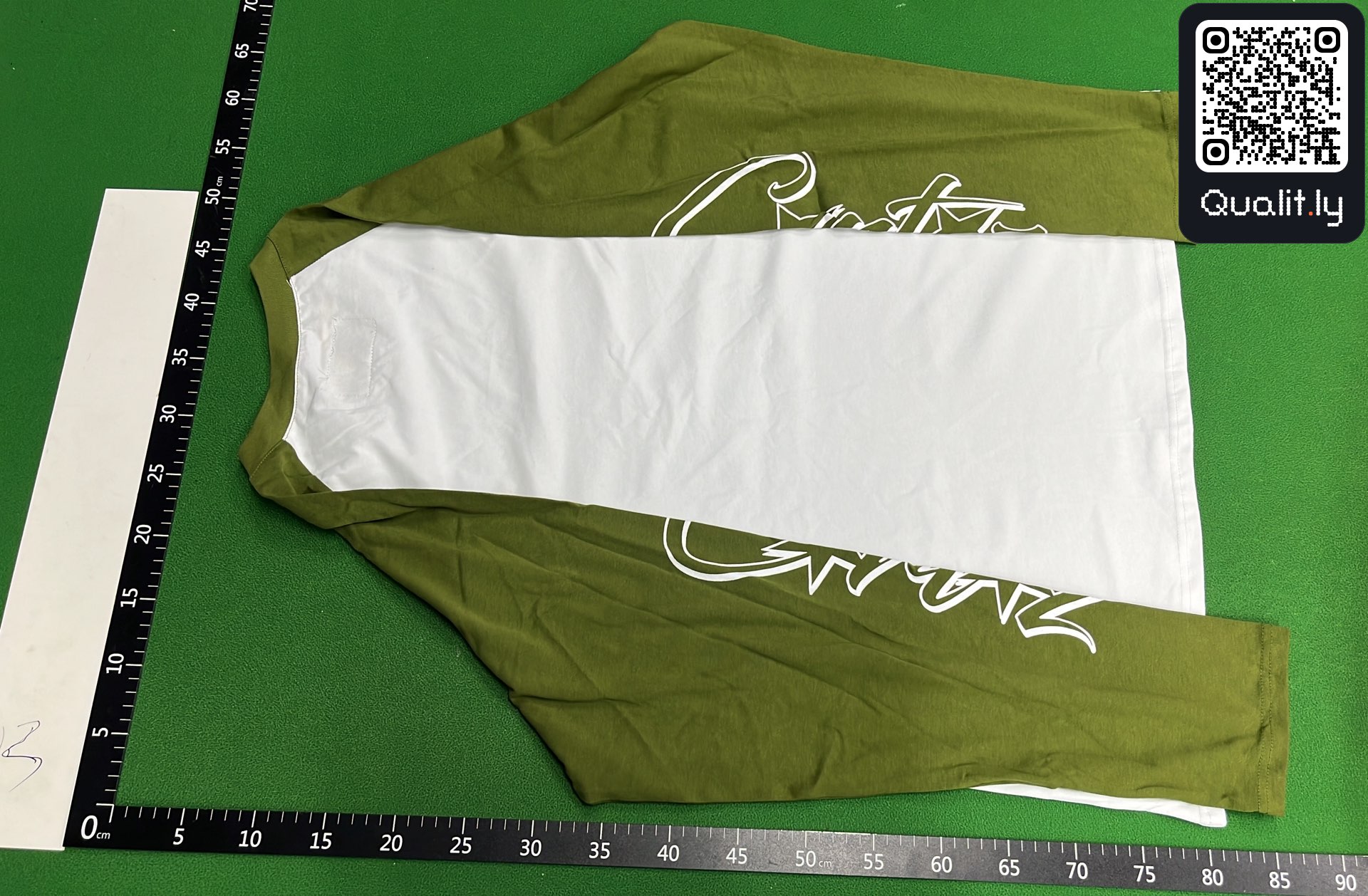 T-shirt — foto QC 3 de 4