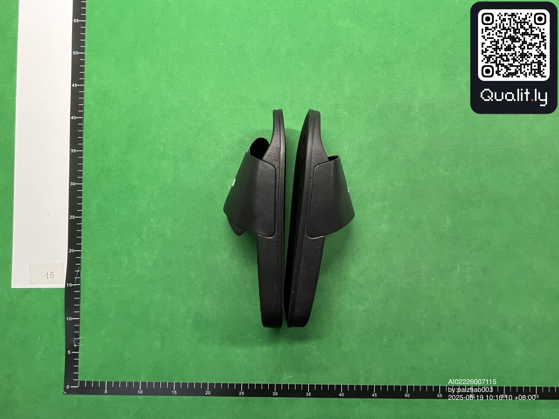 Slides QC photo 1 of 45